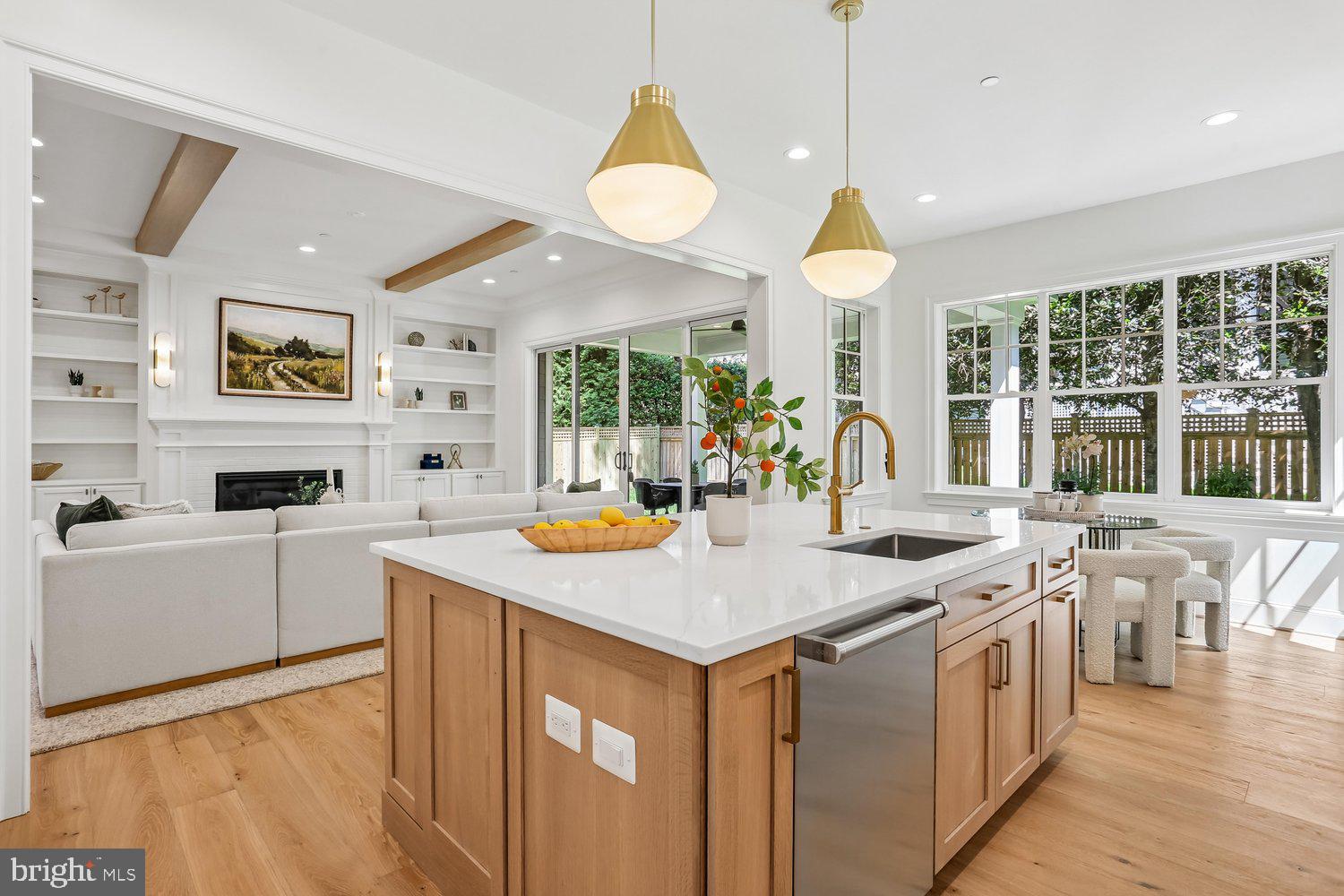 WEST CHEVY CHASE - Residential