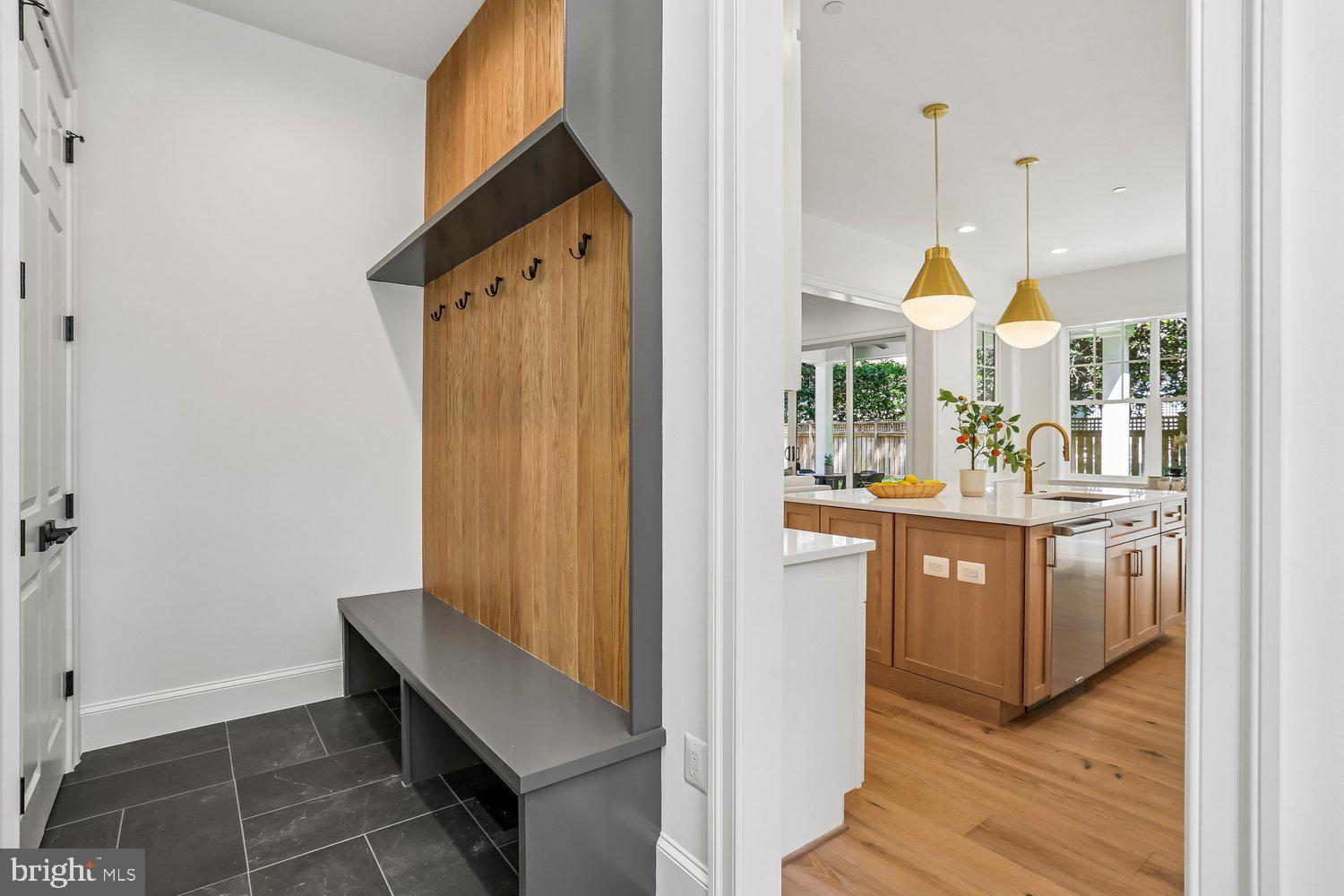 WEST CHEVY CHASE - Residential