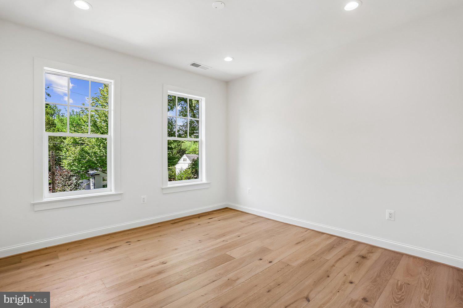 WEST CHEVY CHASE - Residential