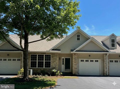 Photo of 1493 Country Club Drive, SPRINGFIELD, PA 19064 (MLS # PADE2116942)