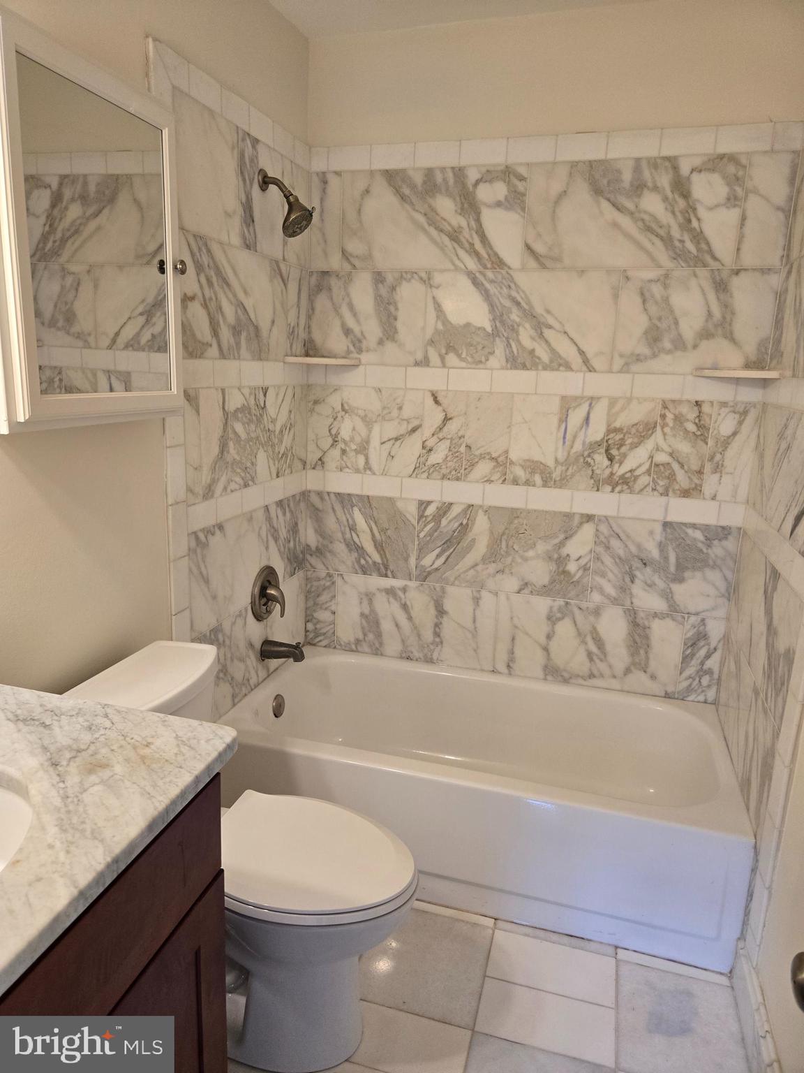 OLDE COLONIAL GREENE - Residential Lease