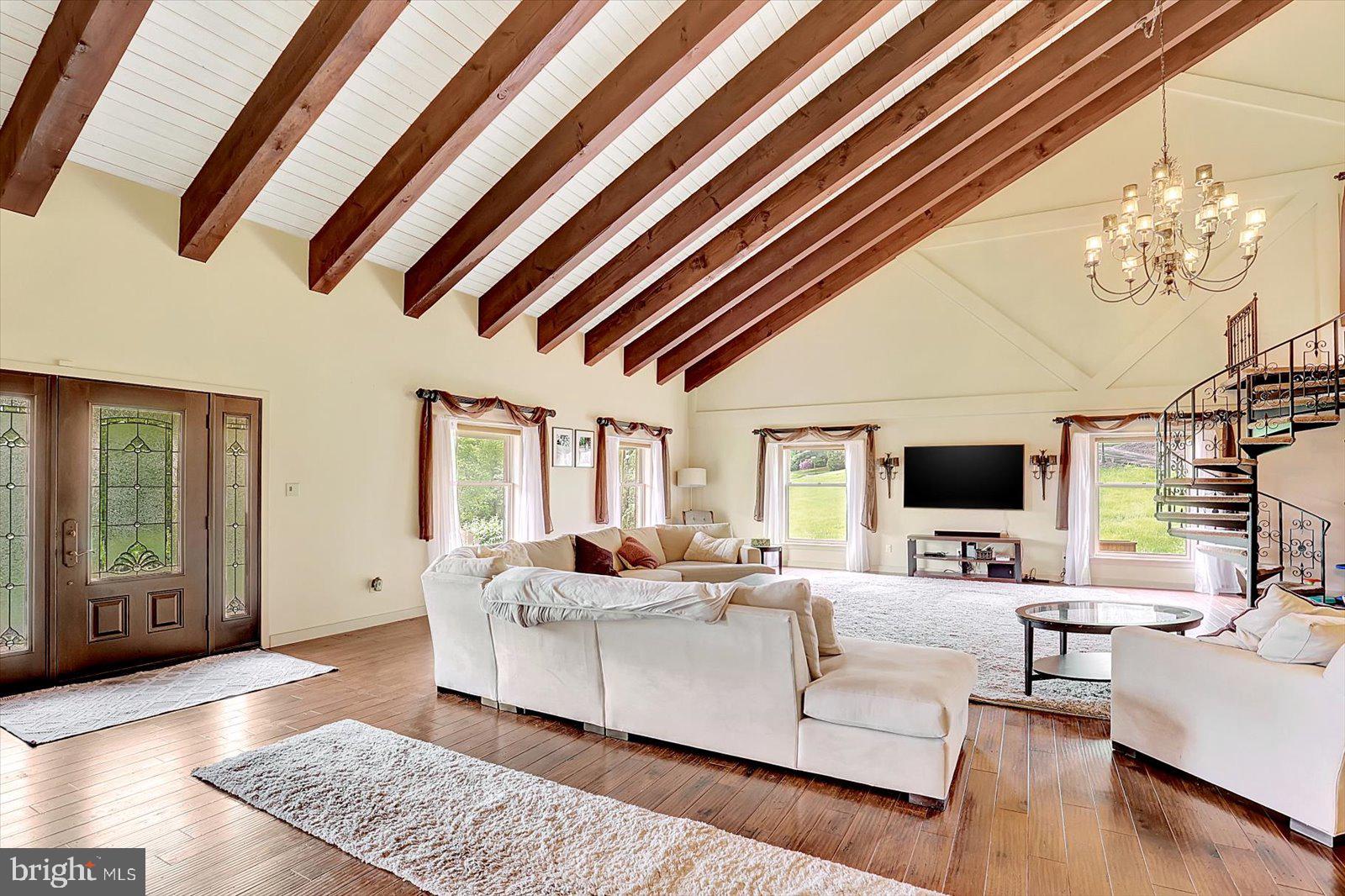 LAUREL TERRACE - Residential