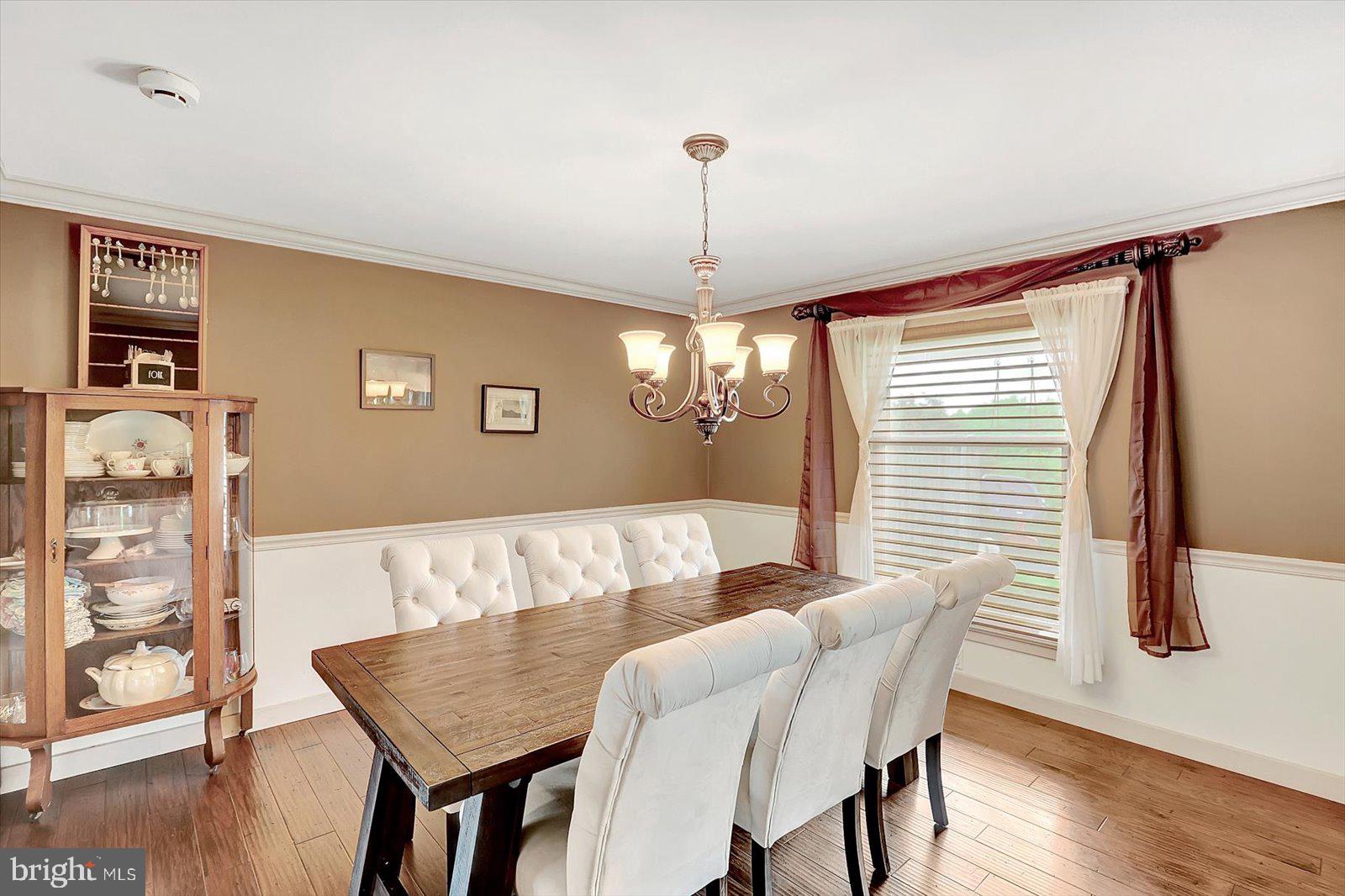 LAUREL TERRACE - Residential