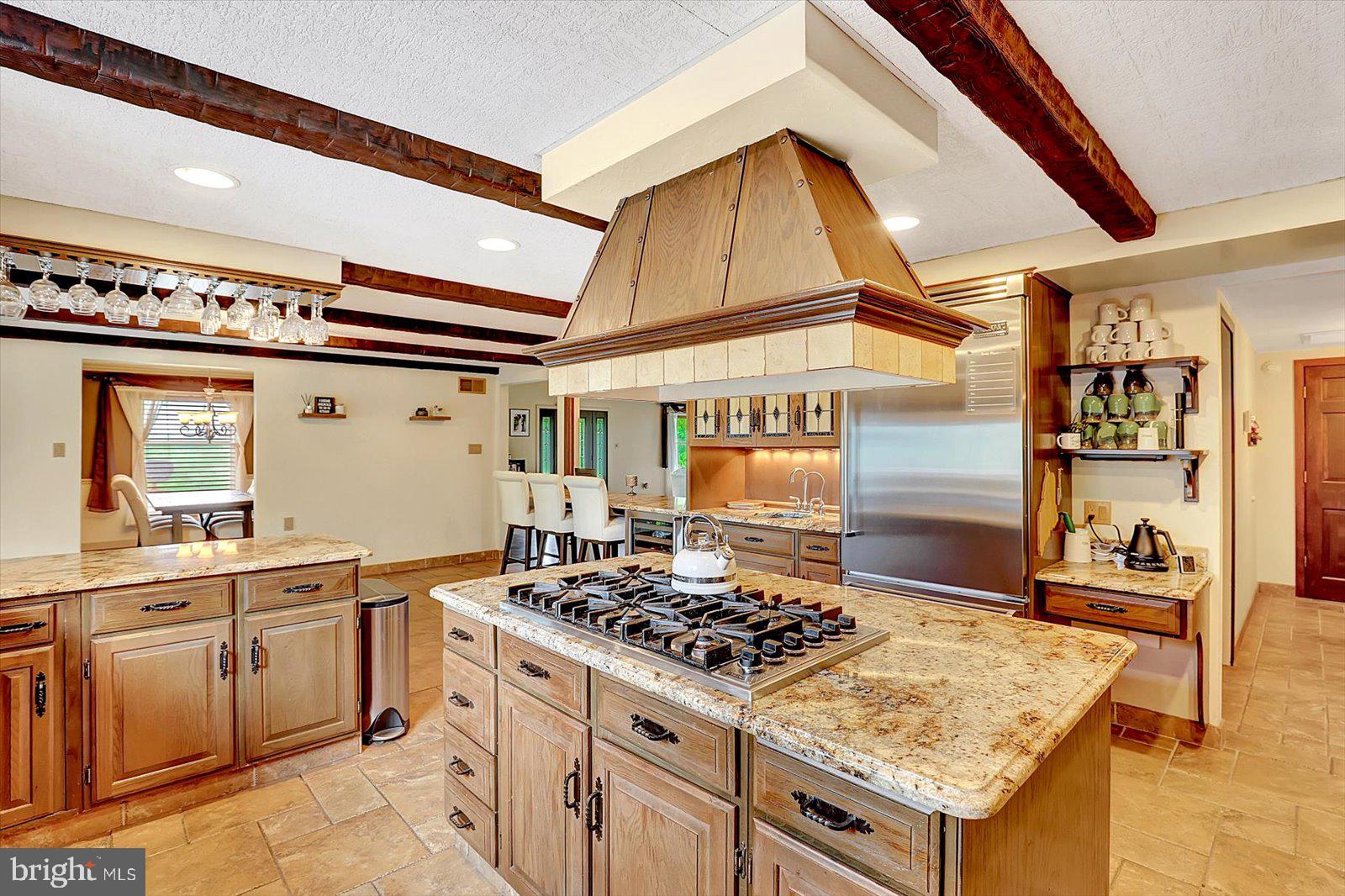 LAUREL TERRACE - Residential