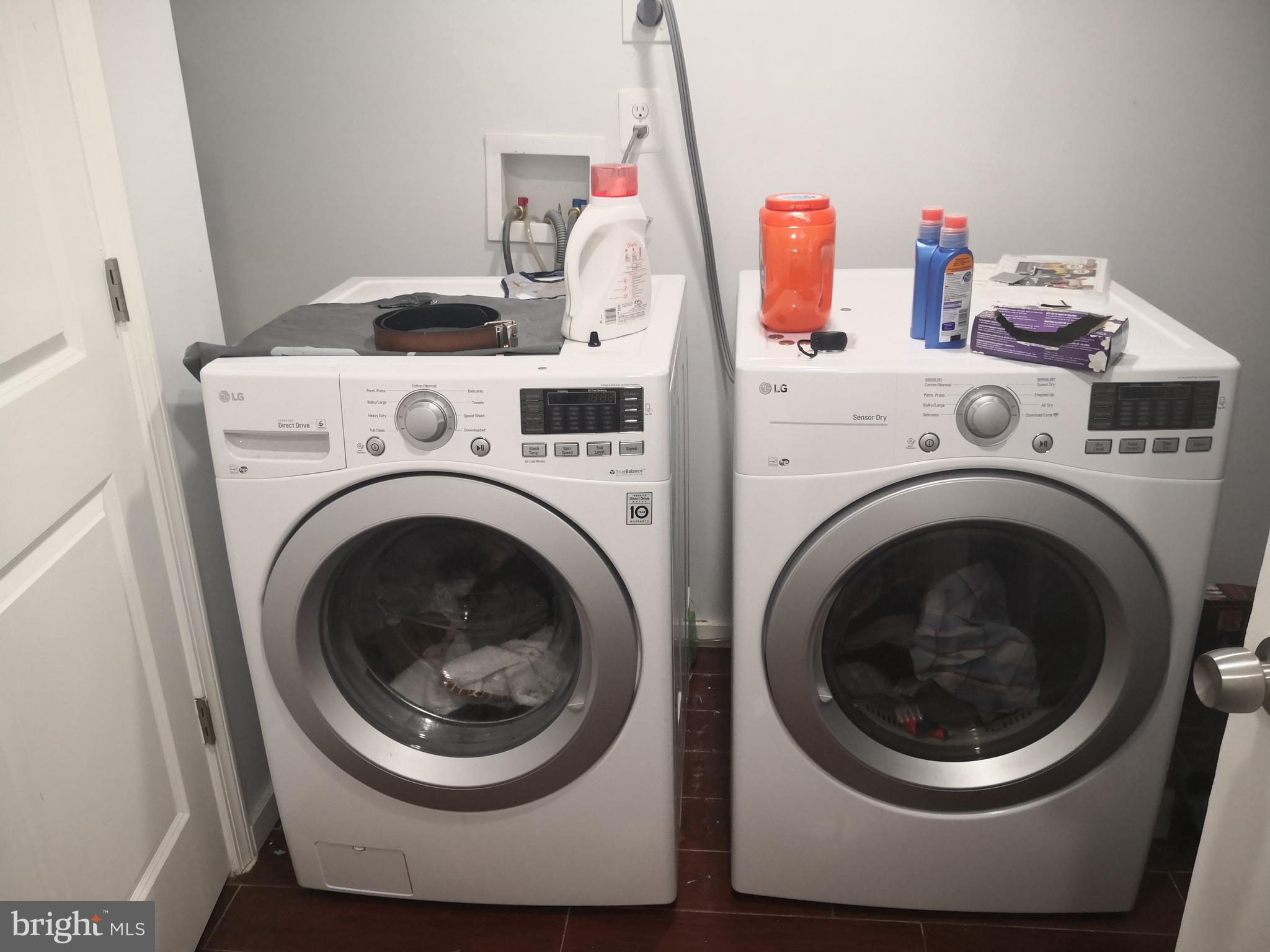 SPRING ARTS - Residential Lease