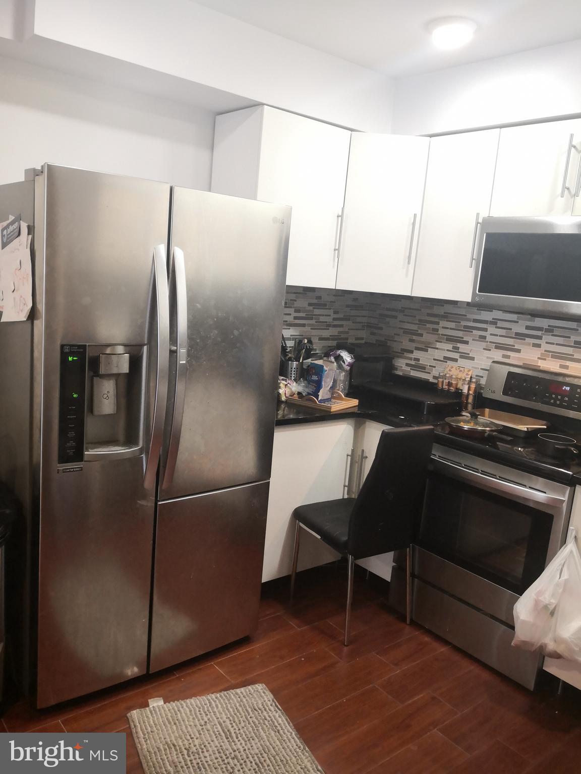 SPRING ARTS - Residential Lease