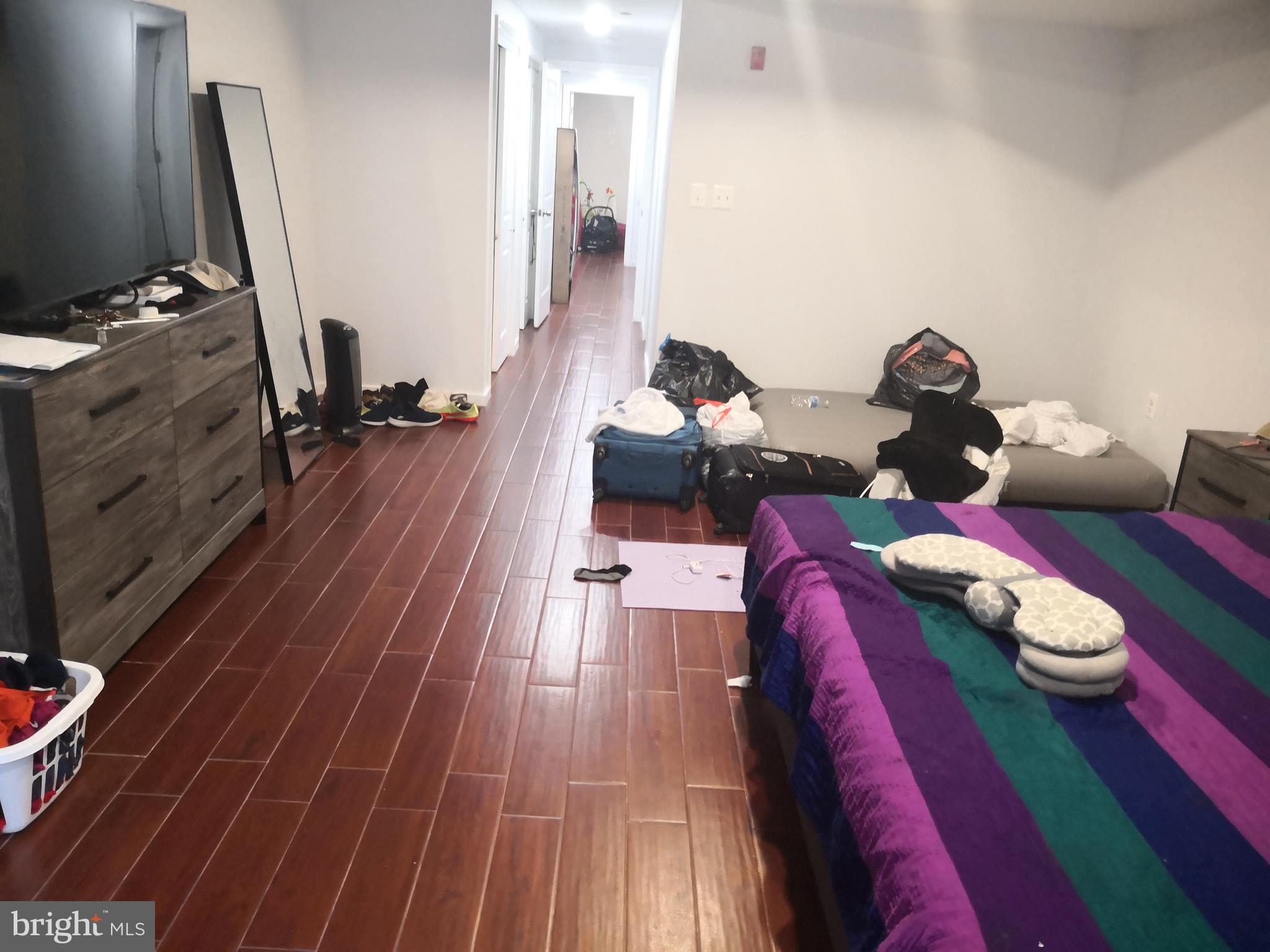 SPRING ARTS - Residential Lease