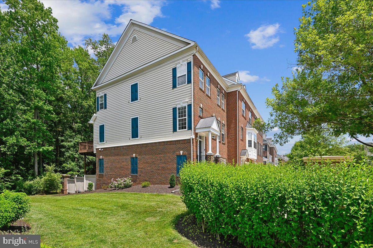 441 PENWOOD DRIVE