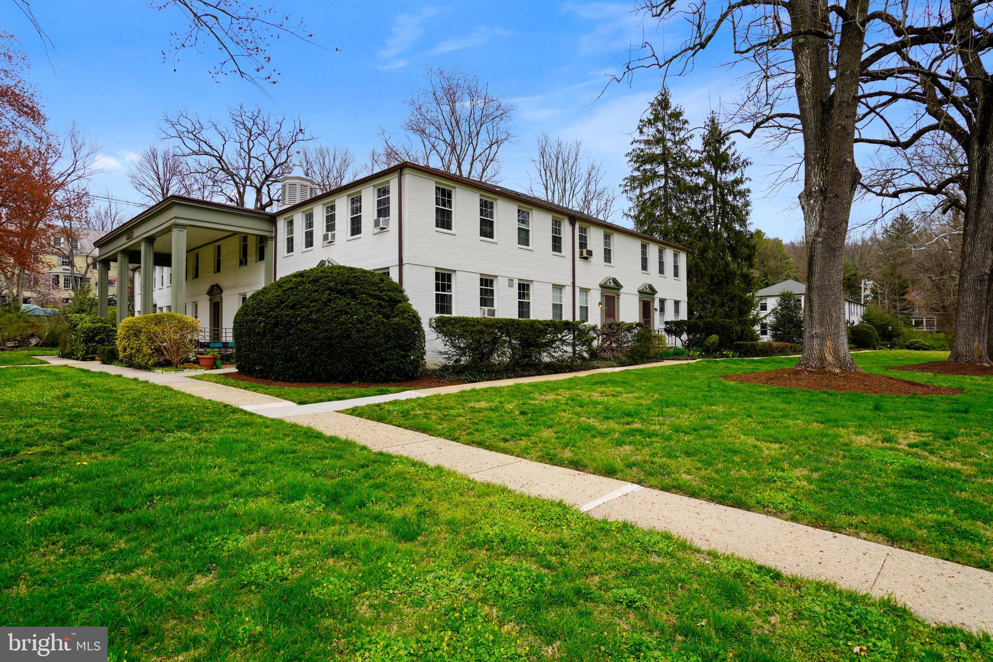 SPRINGHOUSE STATION - Residential