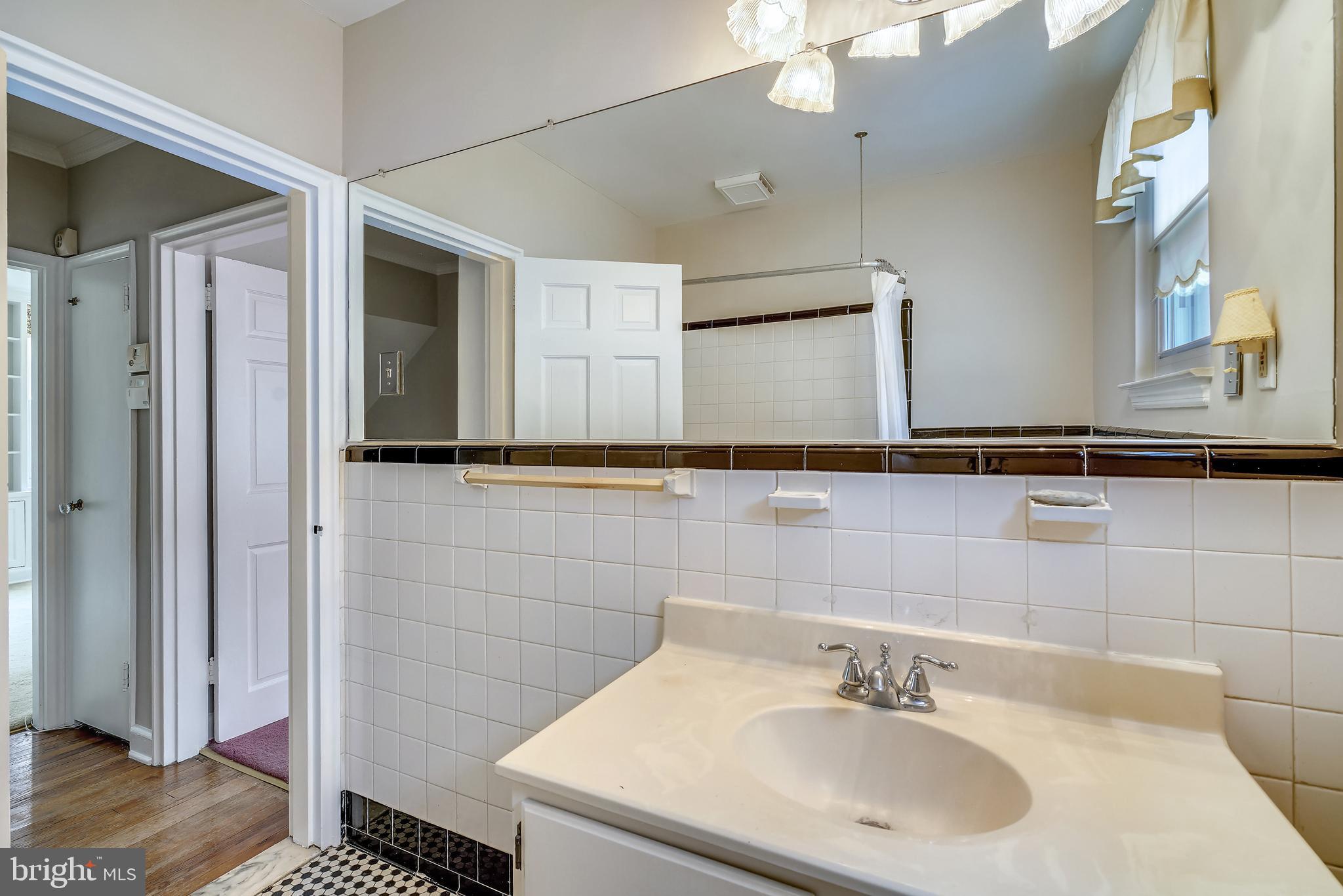 SPRINGHOUSE STATION - Residential