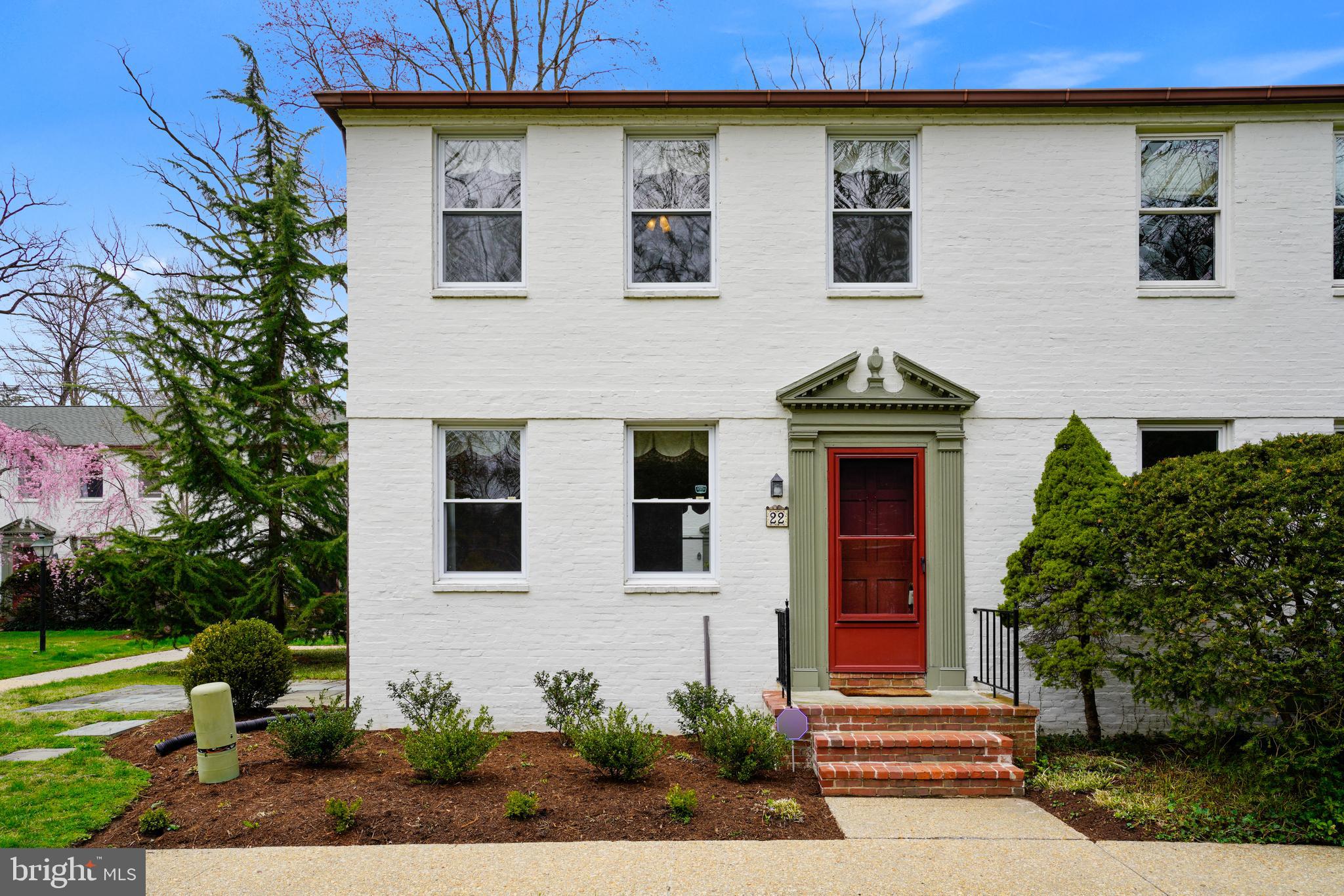 SPRINGHOUSE STATION - Residential