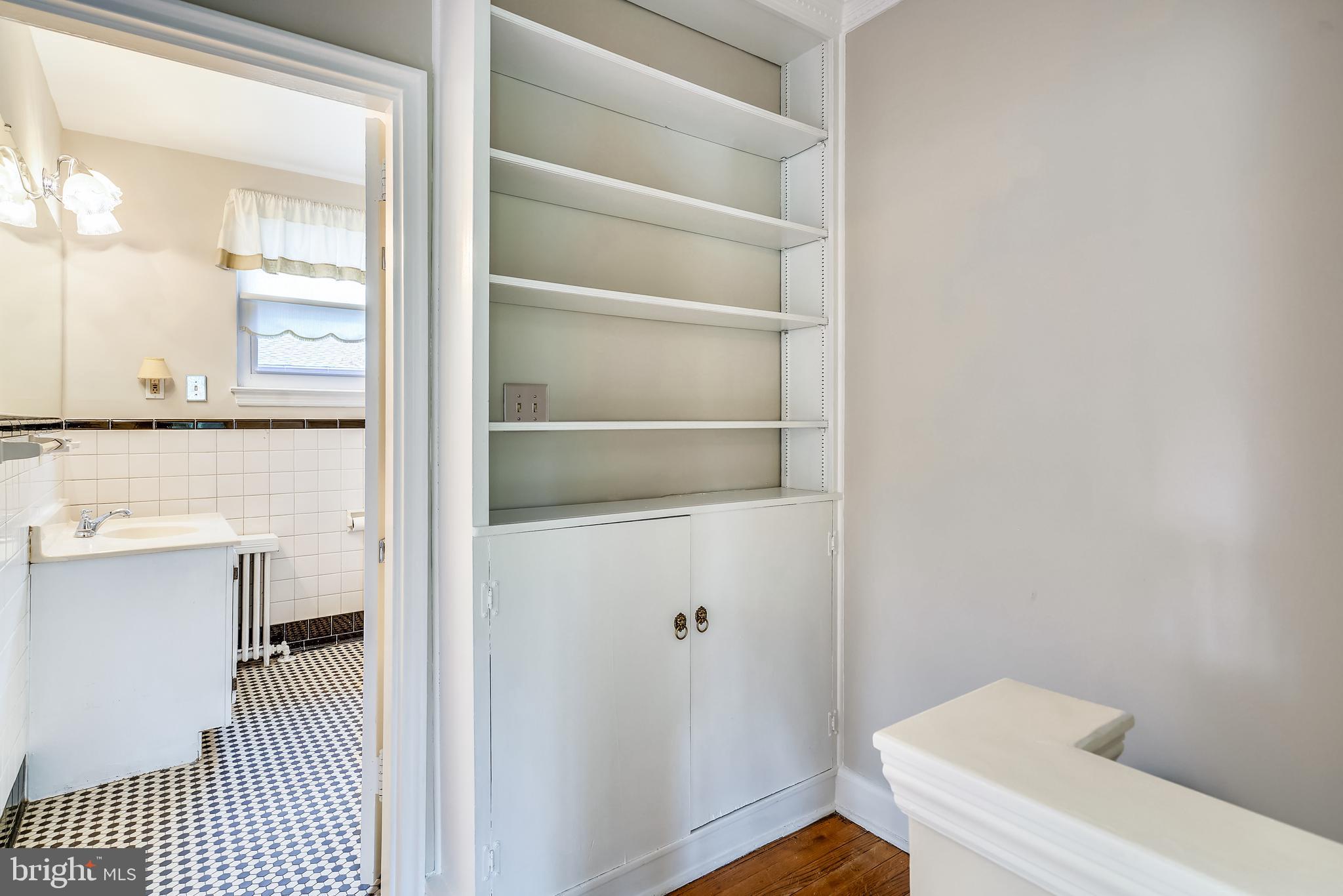 SPRINGHOUSE STATION - Residential