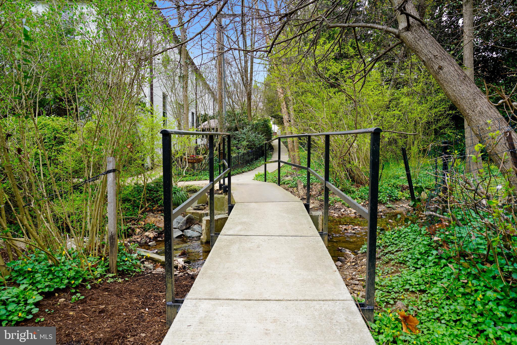 SPRINGHOUSE STATION - Residential