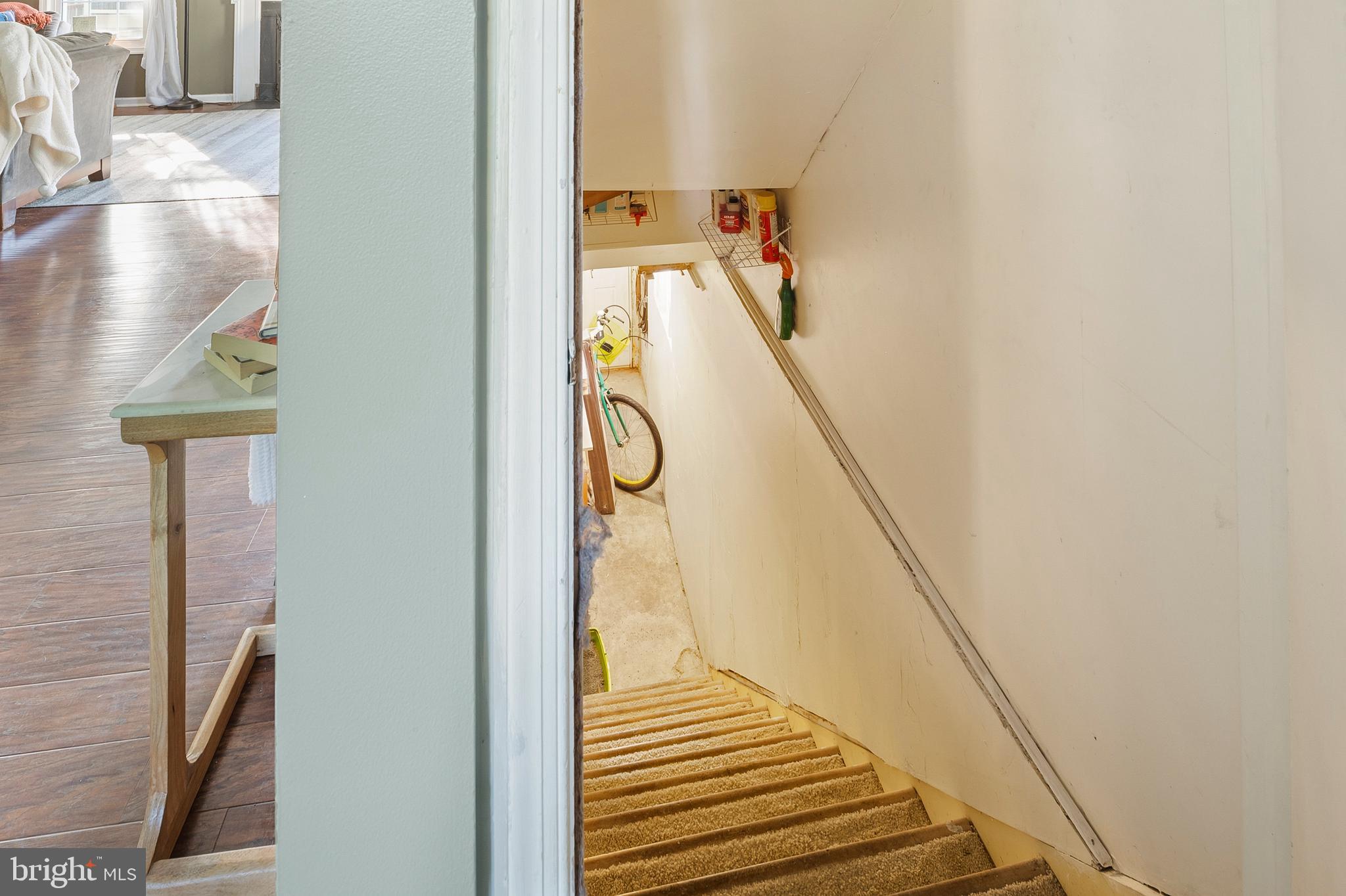 CROFTON MEWS CONDO - Residential