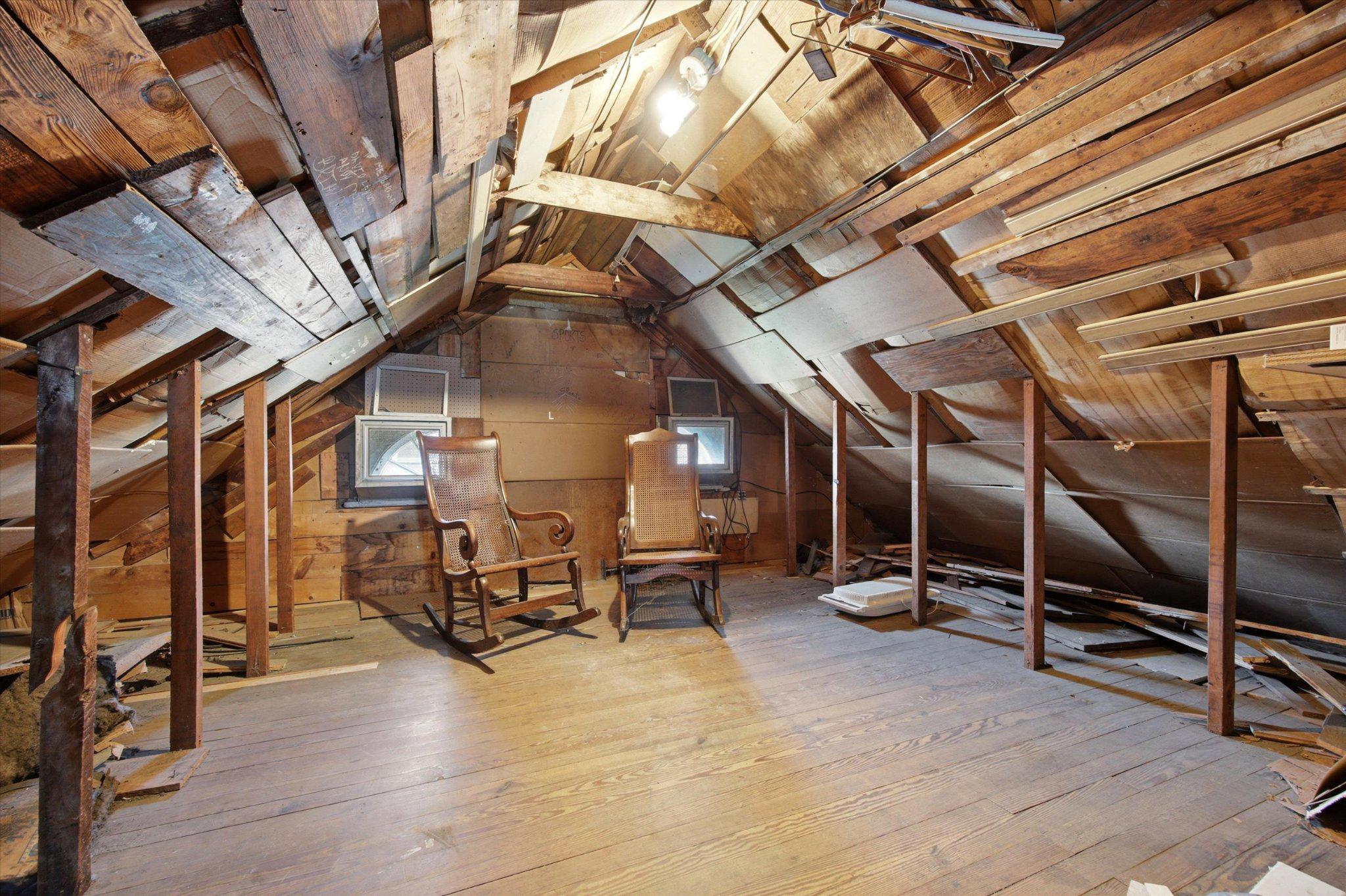 GLENSIDE GARDENS - Residential