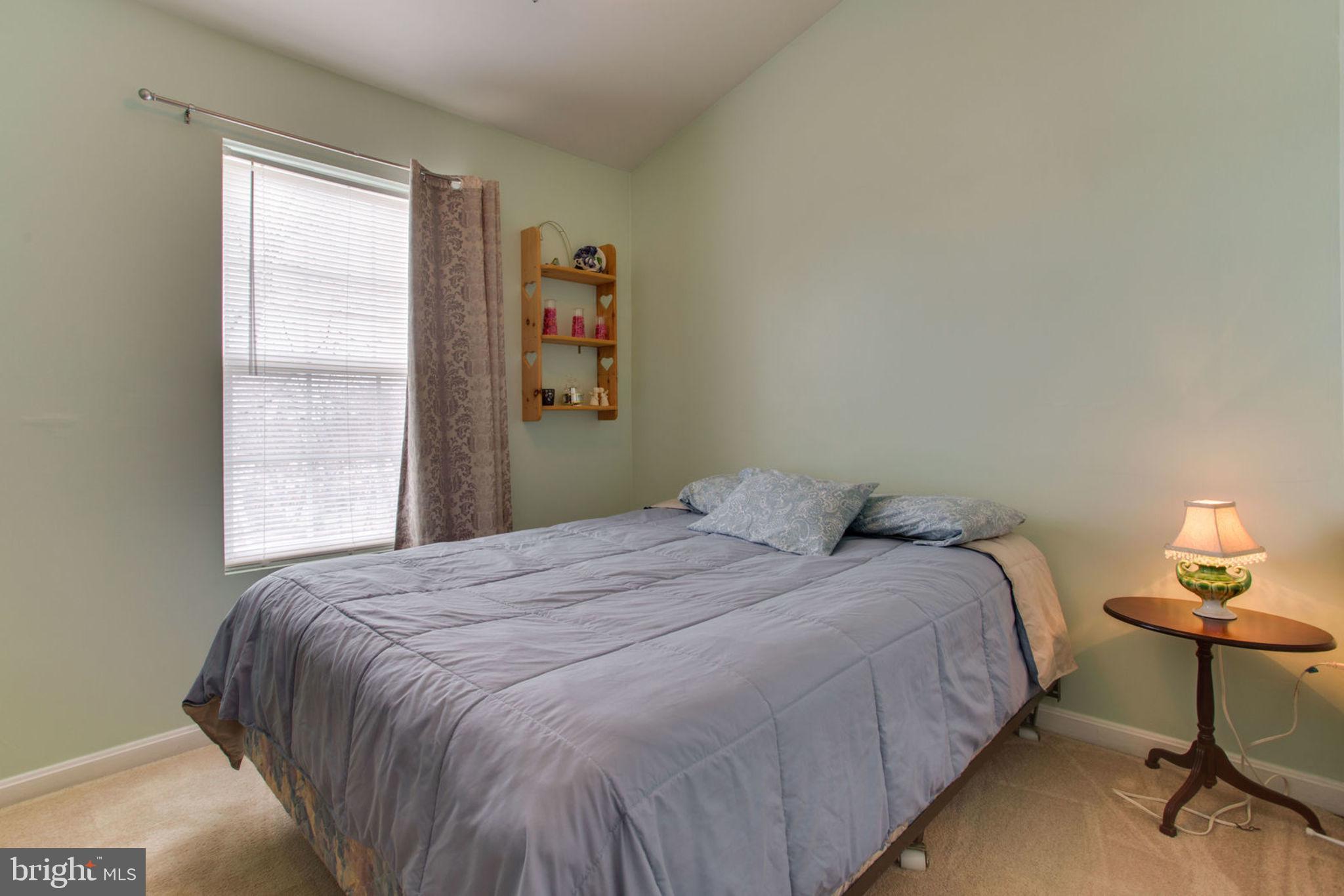 CENTRE RIDGE LAND BAY - Residential