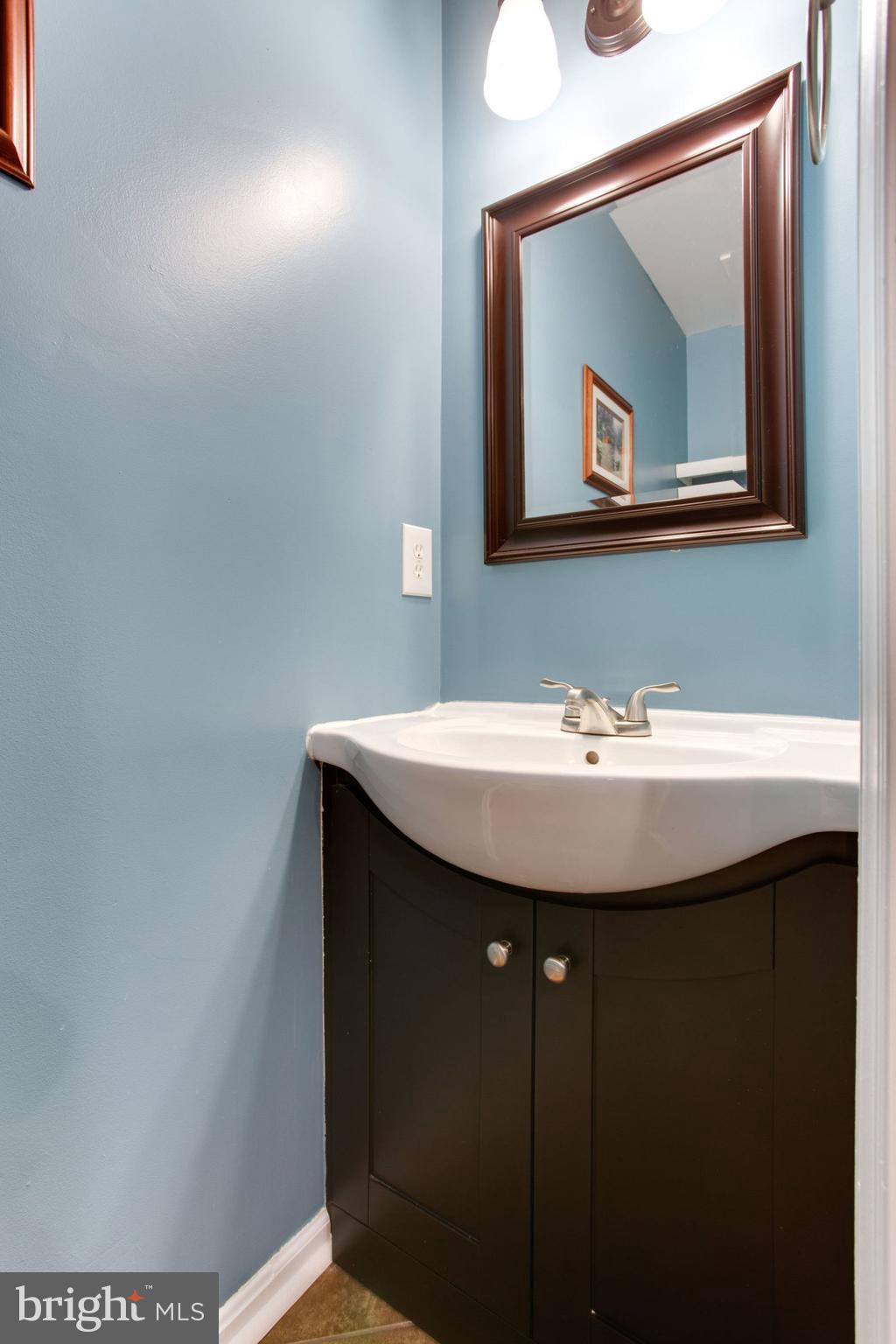 CENTRE RIDGE LAND BAY - Residential