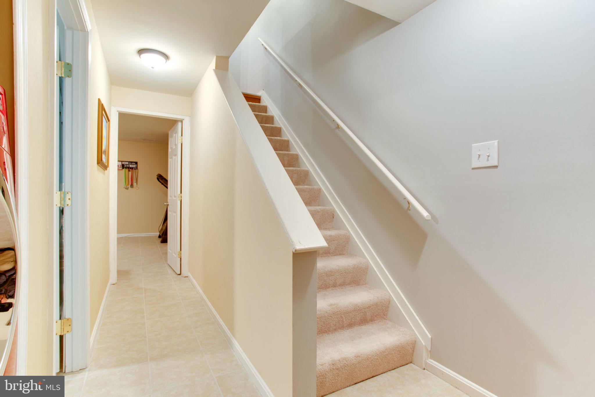 CENTRE RIDGE LAND BAY - Residential