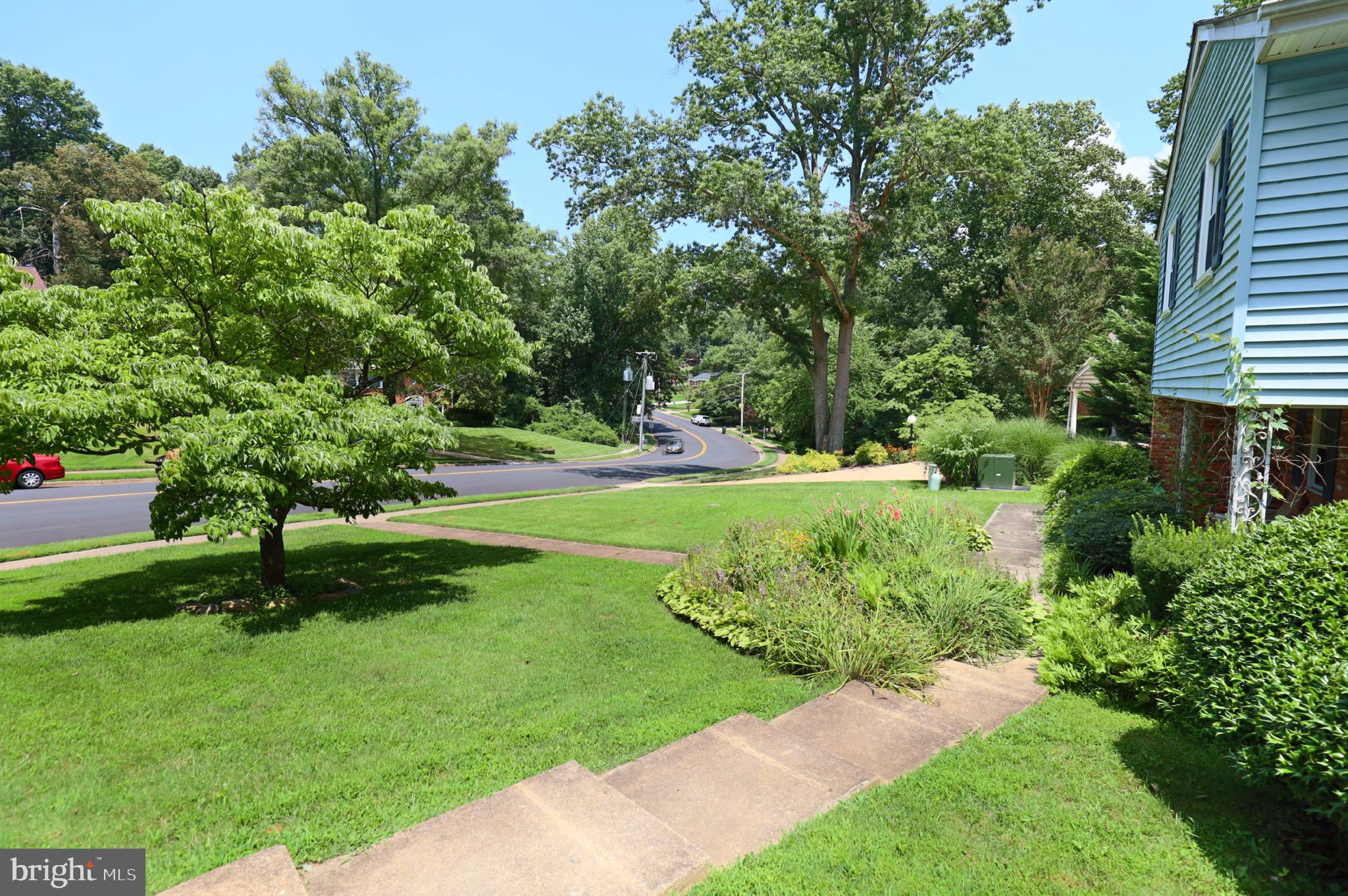 WEST SPRINGFIELD - Residential