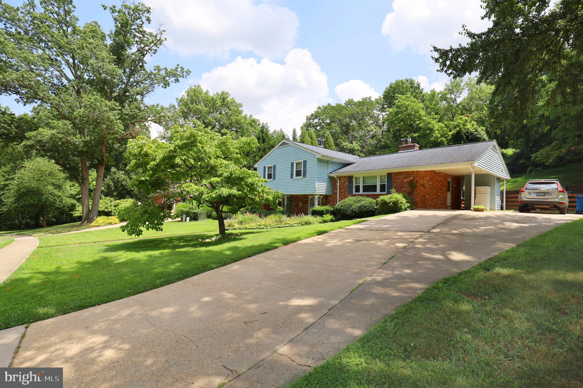 WEST SPRINGFIELD - Residential