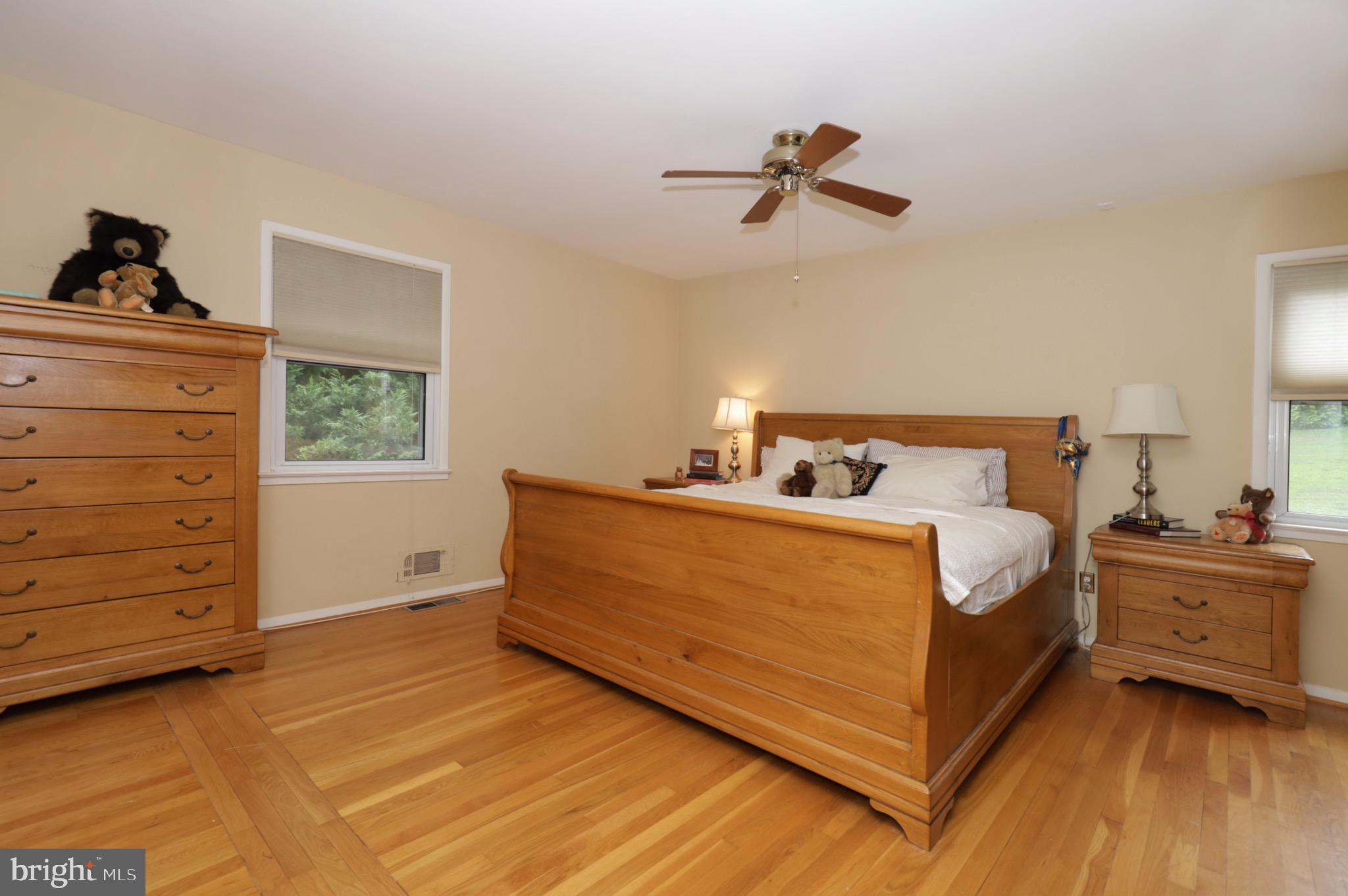 WEST SPRINGFIELD - Residential