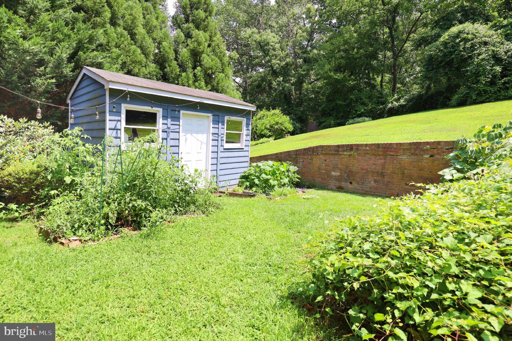 WEST SPRINGFIELD - Residential