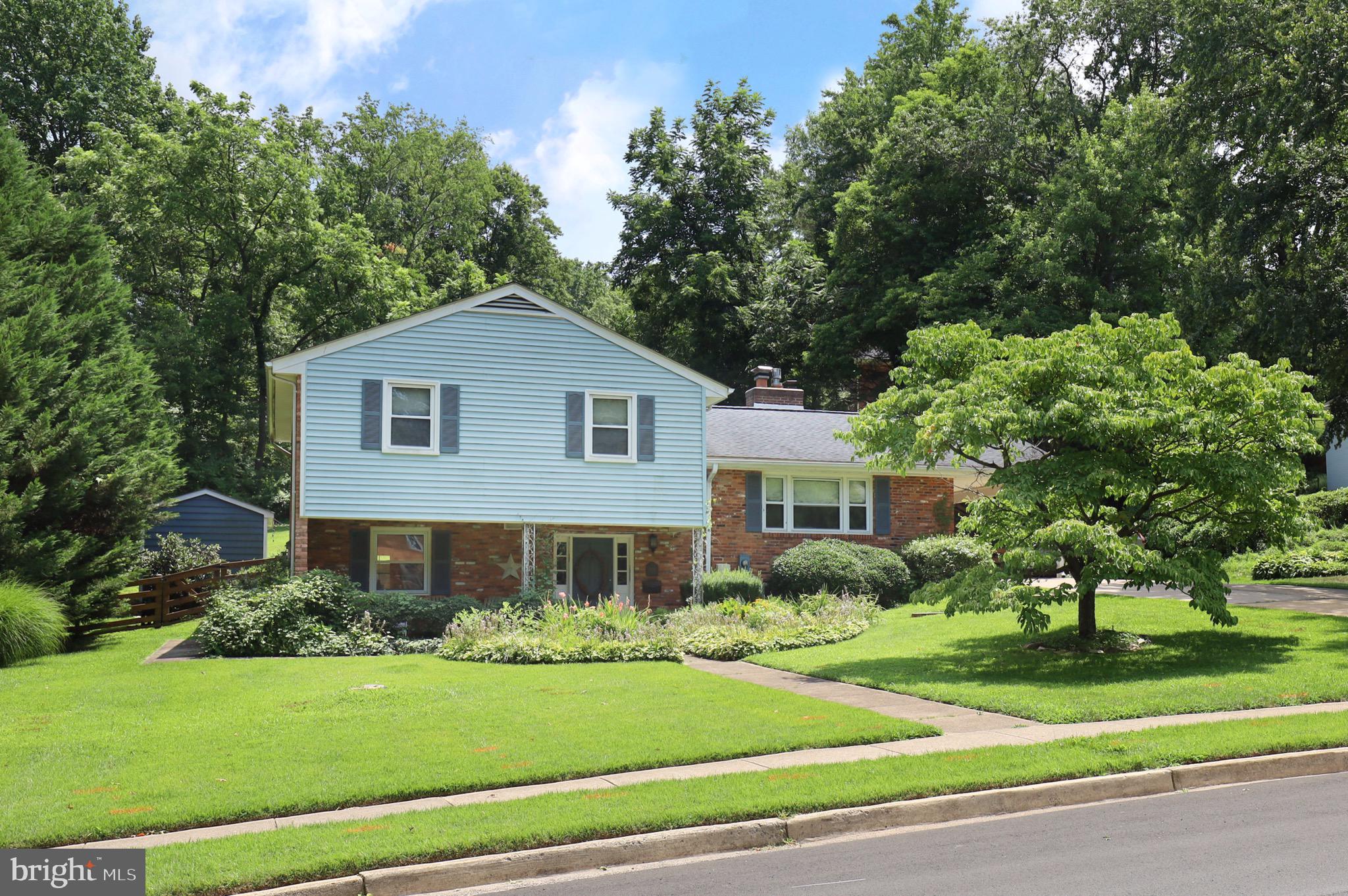 WEST SPRINGFIELD - Residential