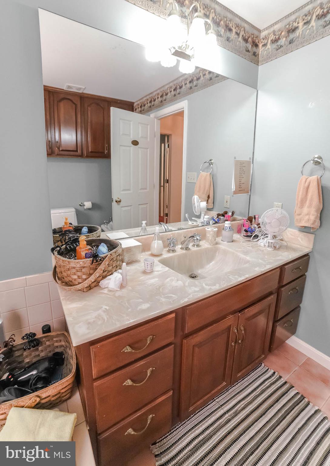 GRAY INN COURT - Residential