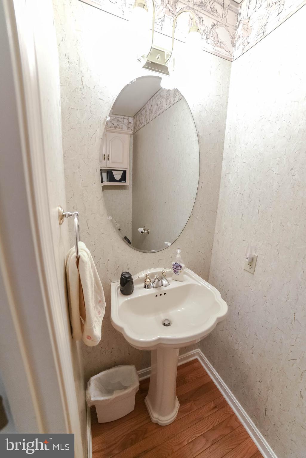 GRAY INN COURT - Residential