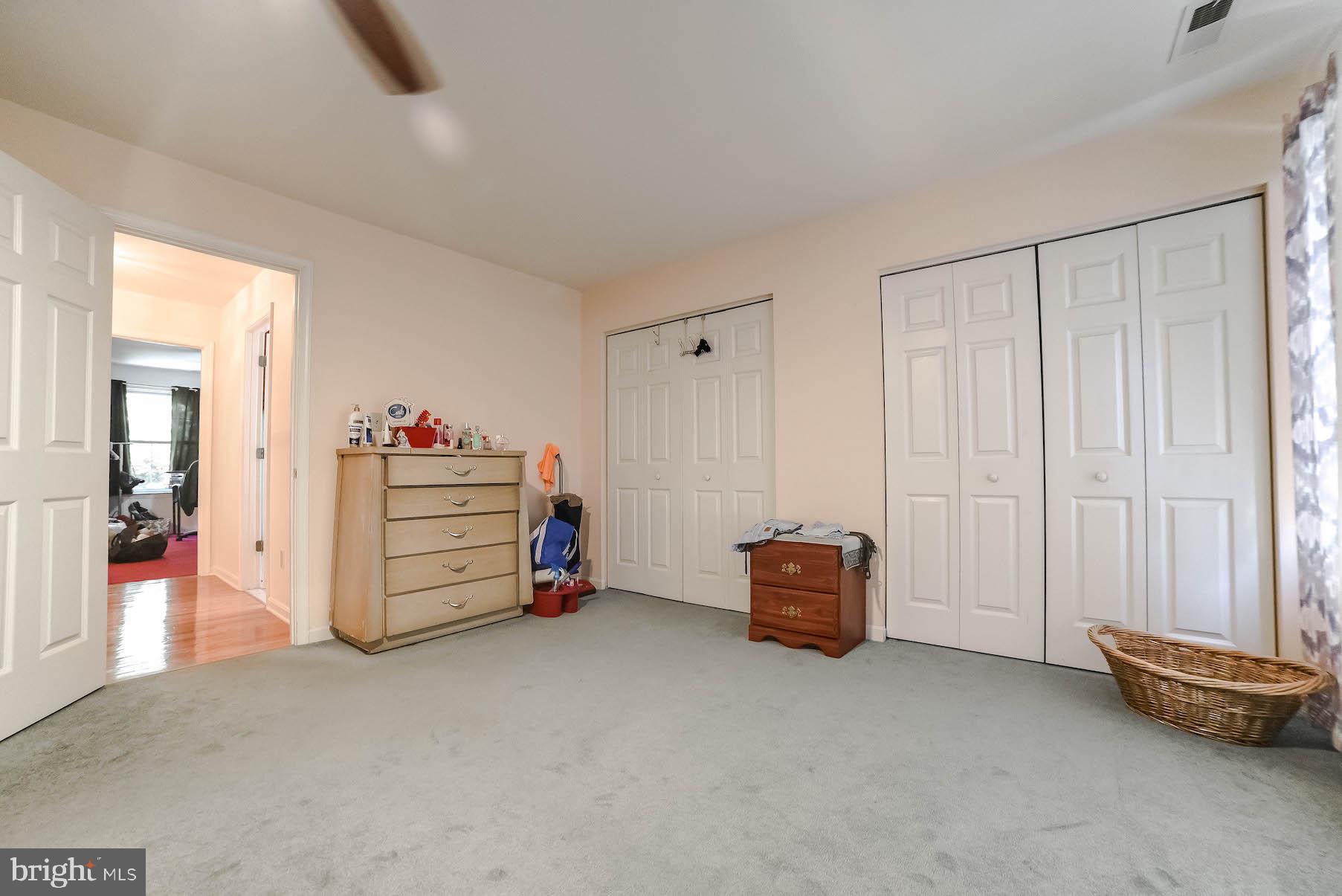 GRAY INN COURT - Residential