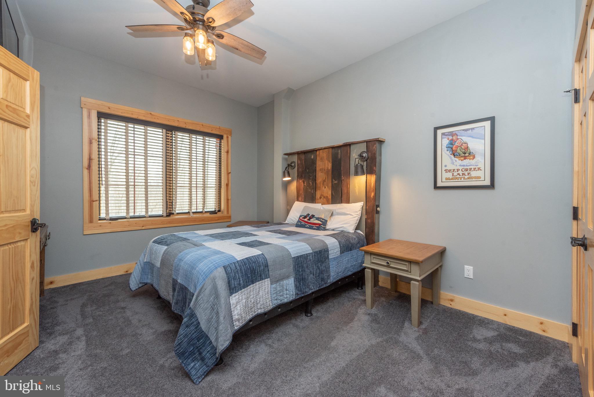 SANDY SHORES HEIGHTS - Residential