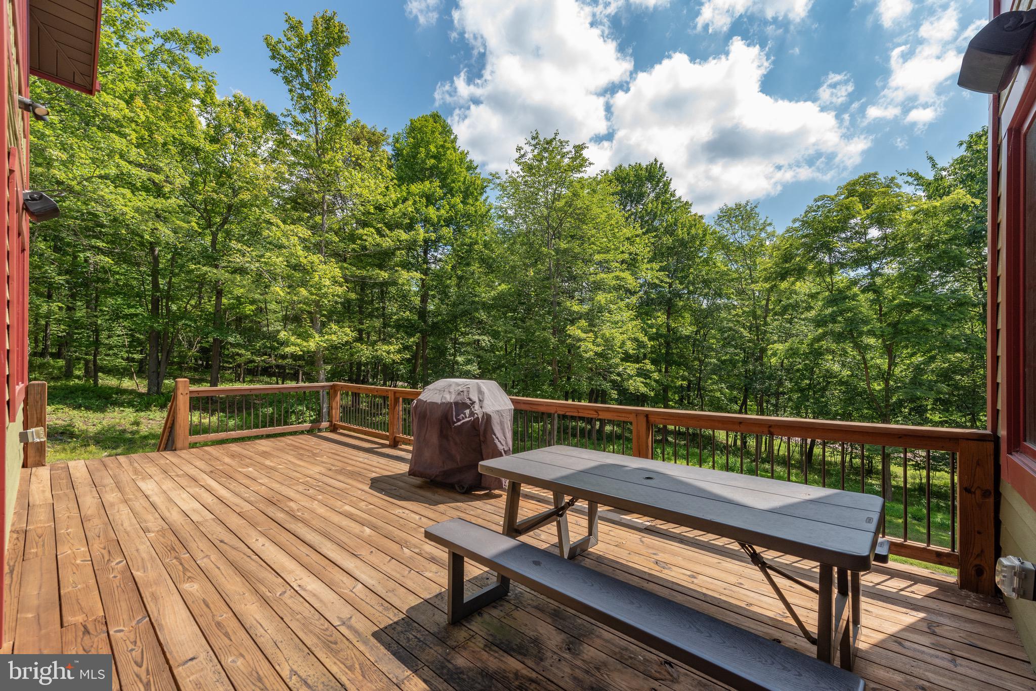 SANDY SHORES HEIGHTS - Residential