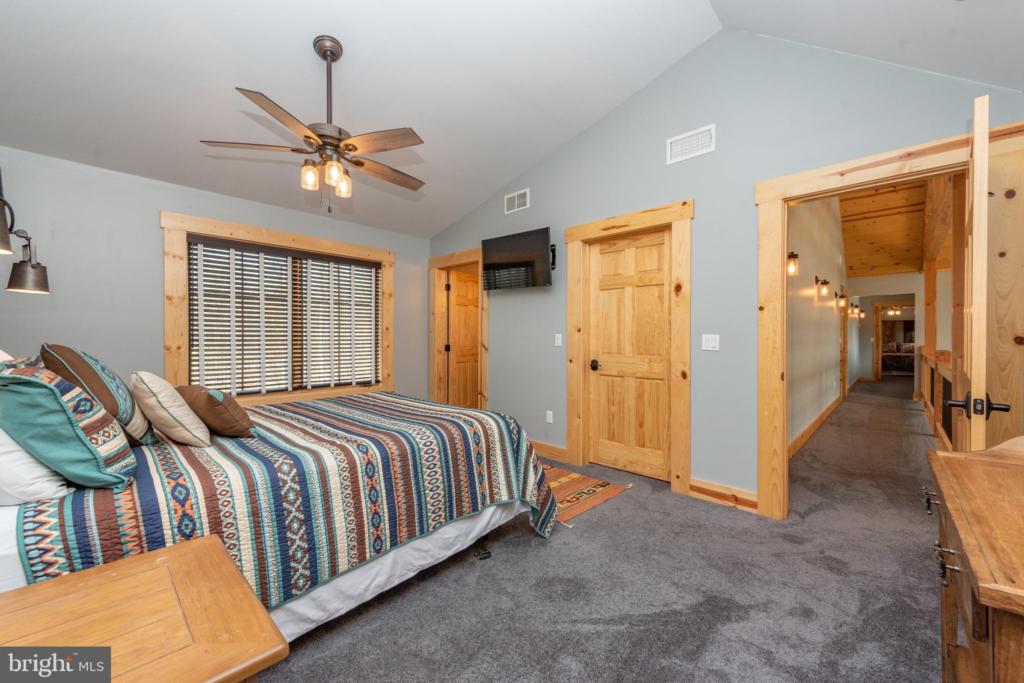 SANDY SHORES HEIGHTS - Residential