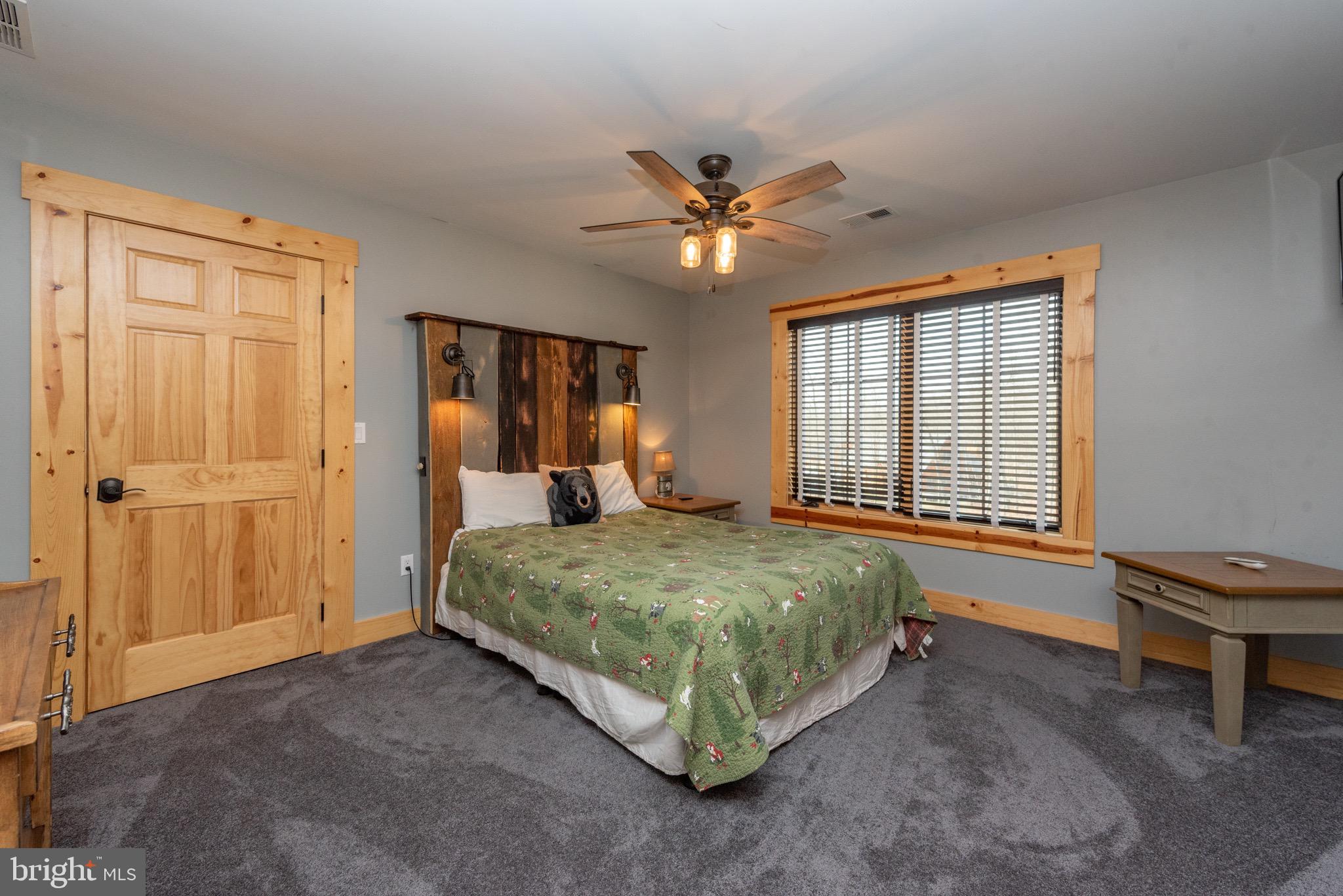 SANDY SHORES HEIGHTS - Residential