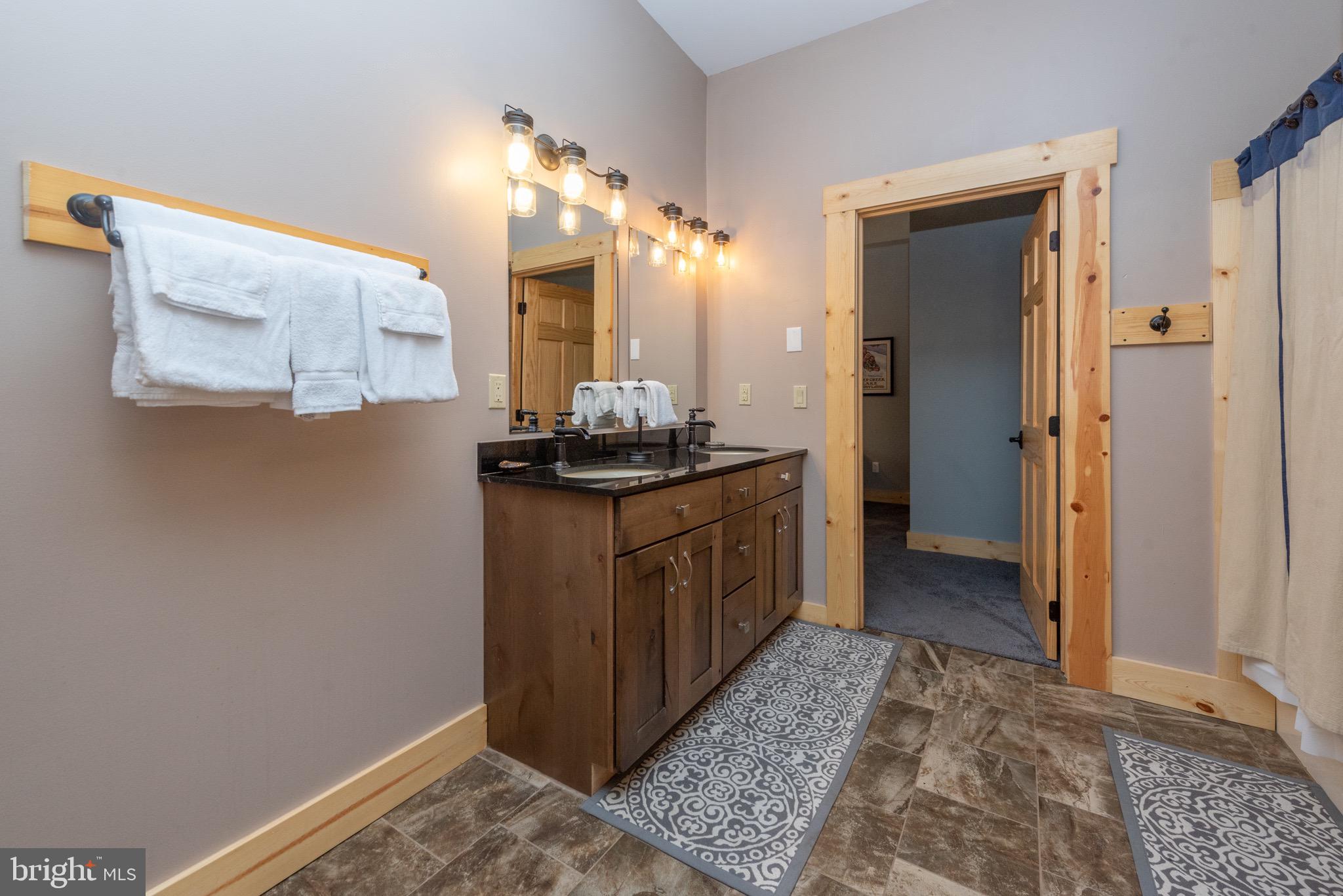 SANDY SHORES HEIGHTS - Residential