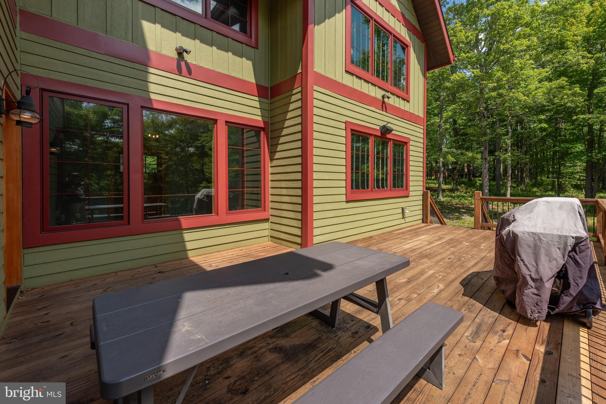 SANDY SHORES HEIGHTS - Residential