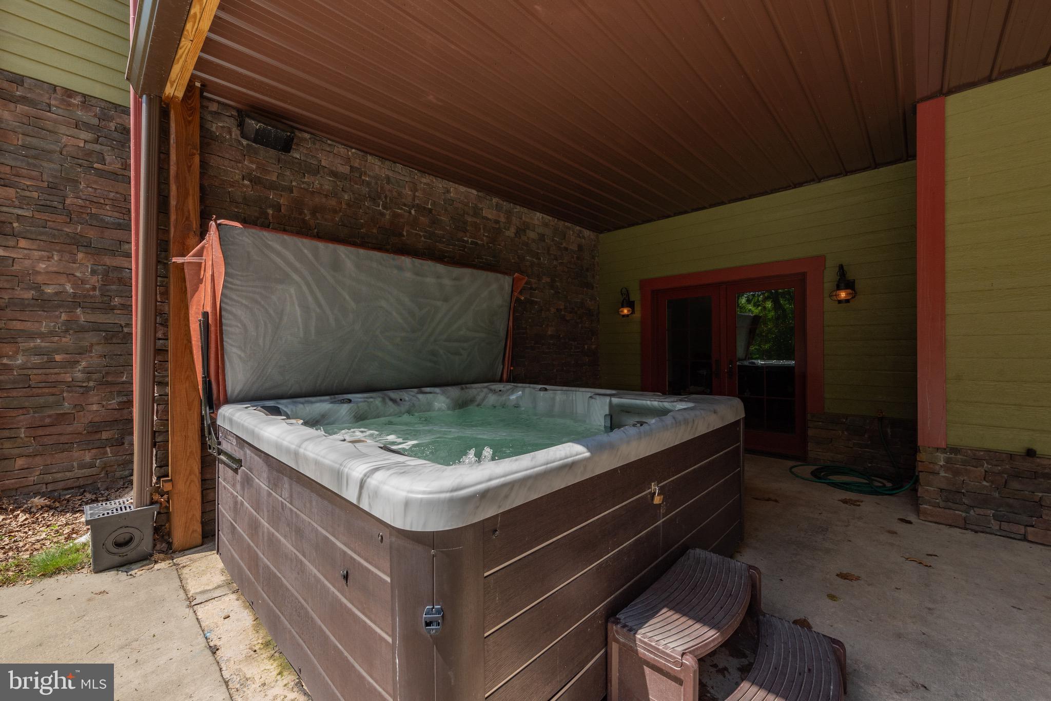 SANDY SHORES HEIGHTS - Residential