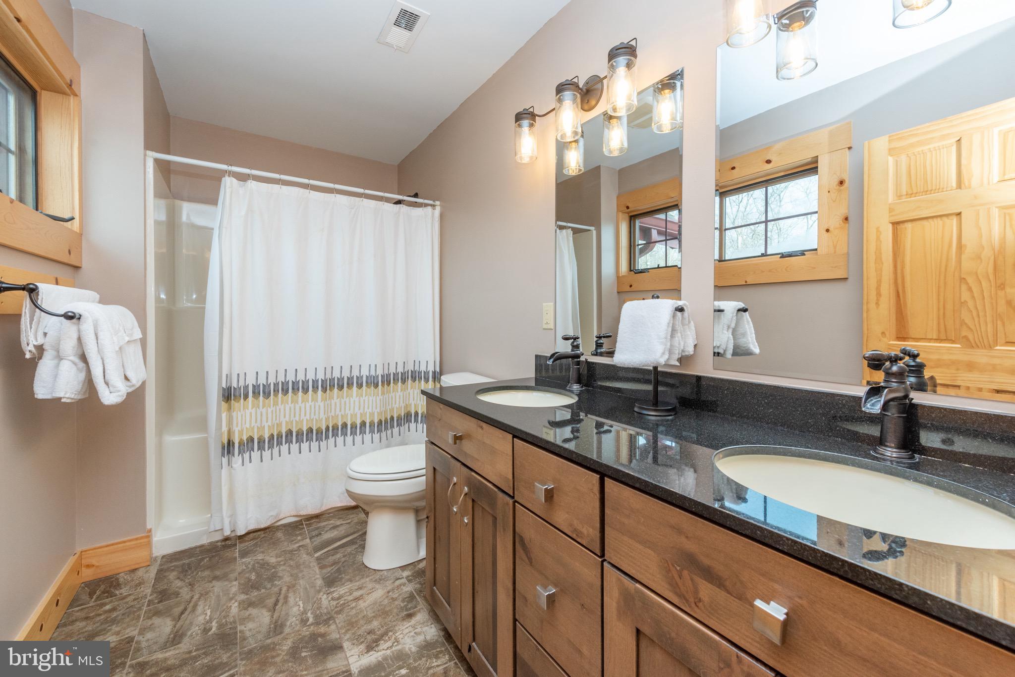 SANDY SHORES HEIGHTS - Residential