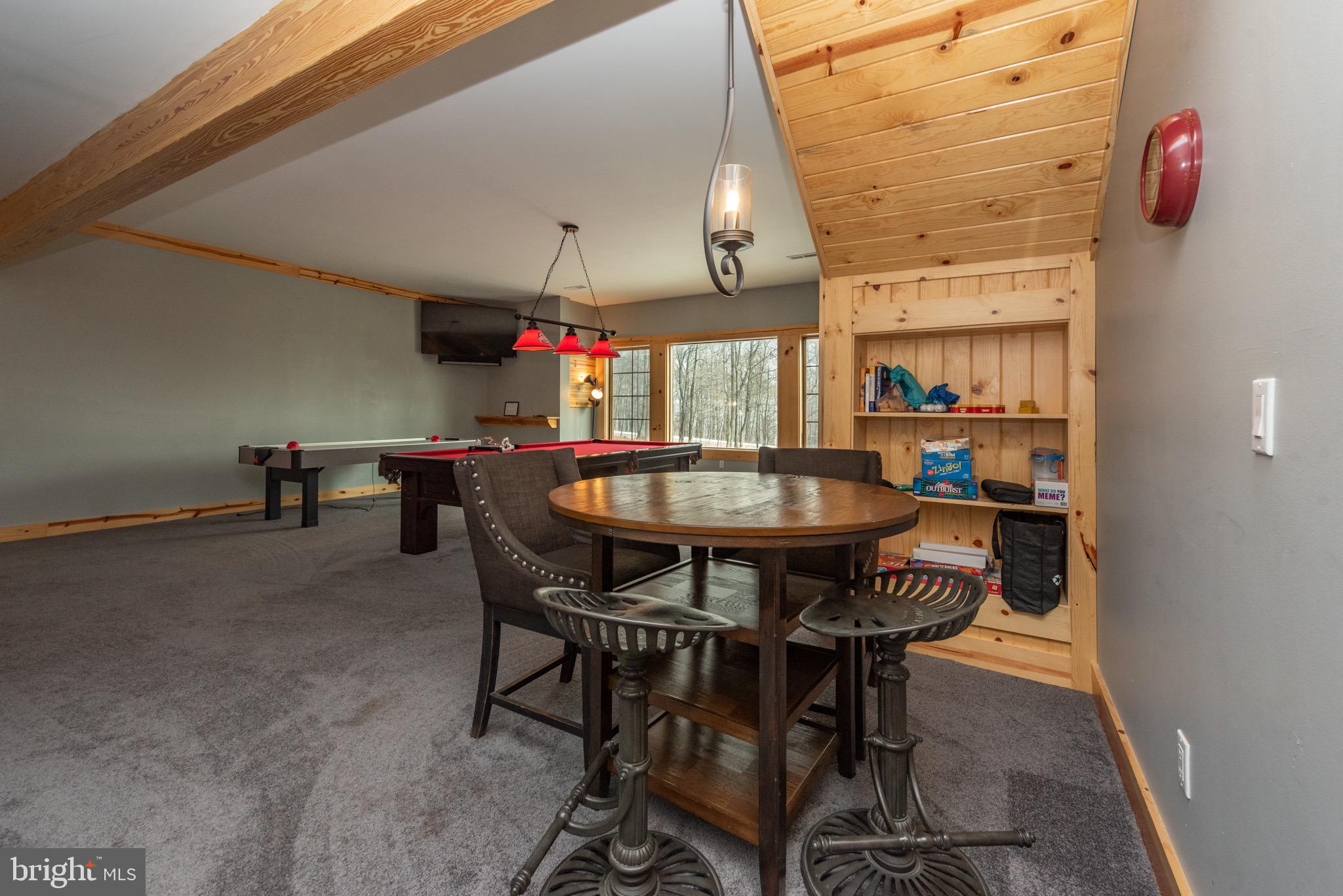 SANDY SHORES HEIGHTS - Residential