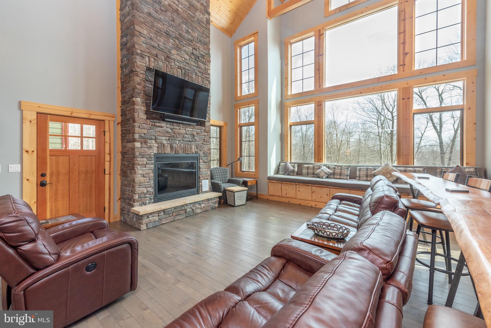 SANDY SHORES HEIGHTS - Residential