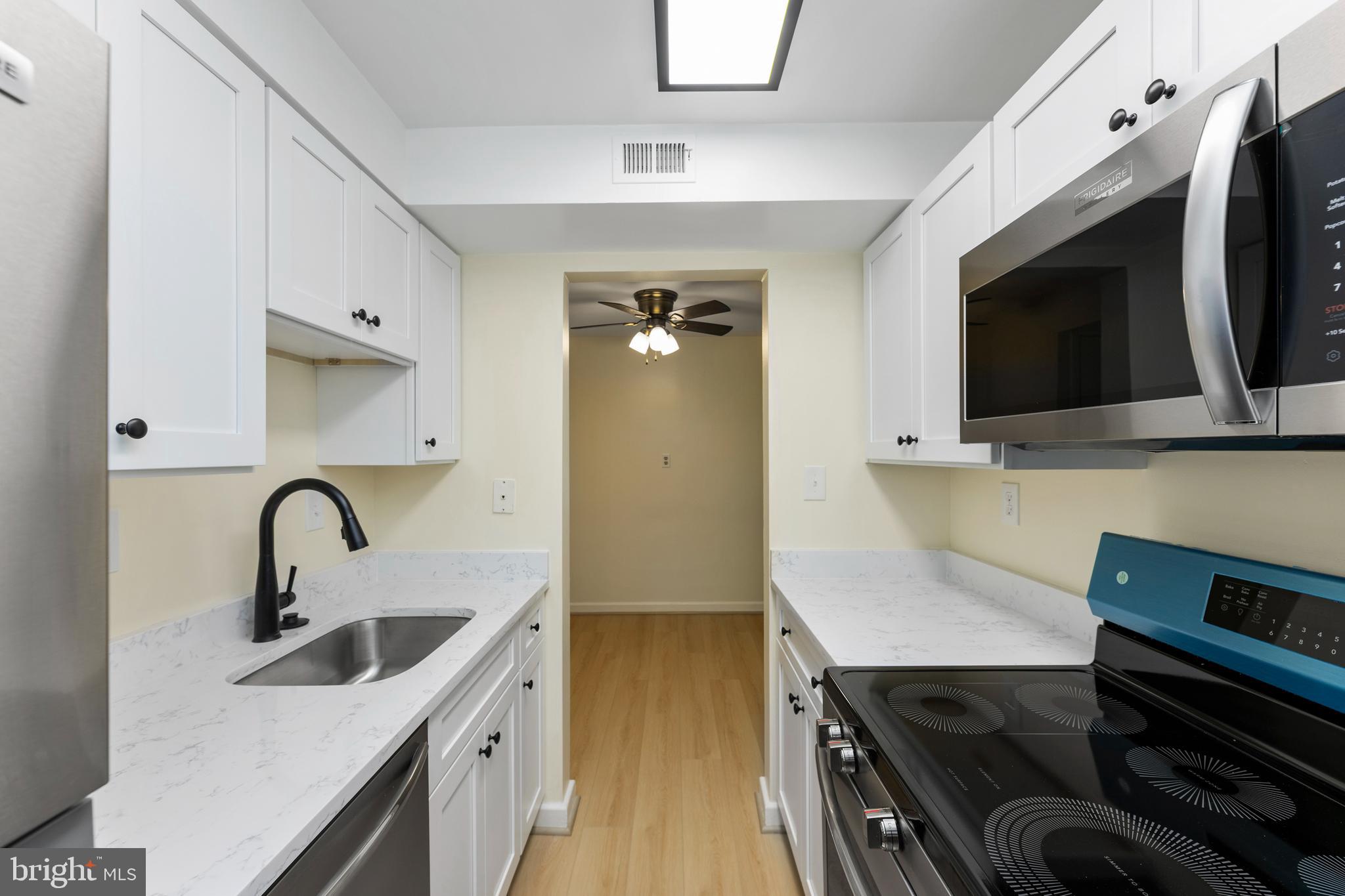 PARK GLEN - Residential Lease