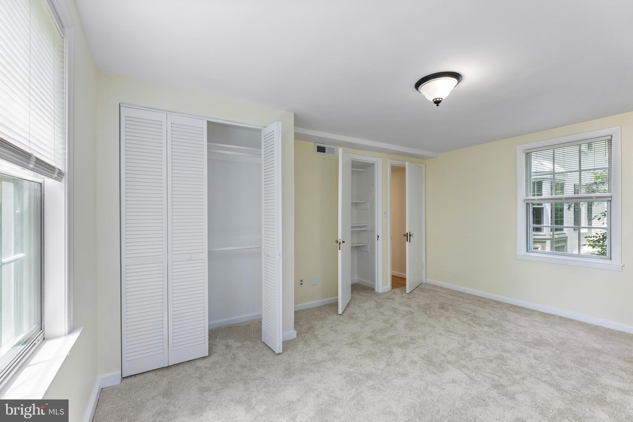 PARK GLEN - Residential Lease