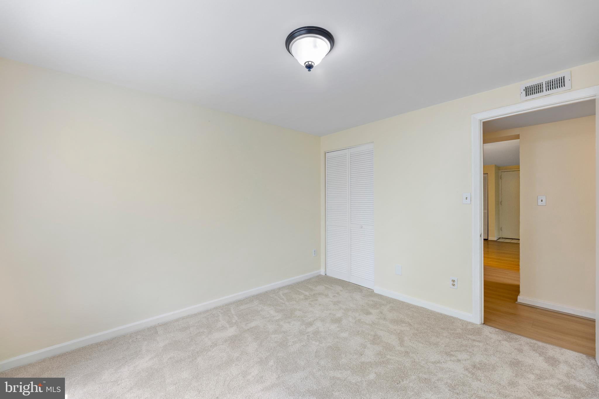 PARK GLEN - Residential Lease