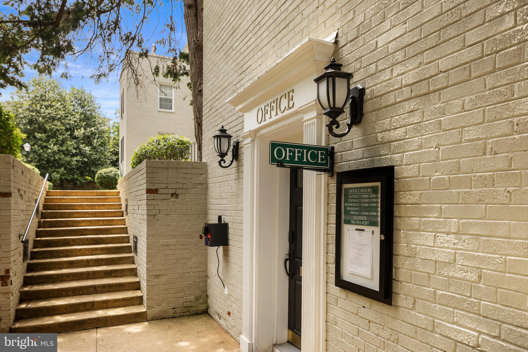 PARK GLEN - Residential Lease