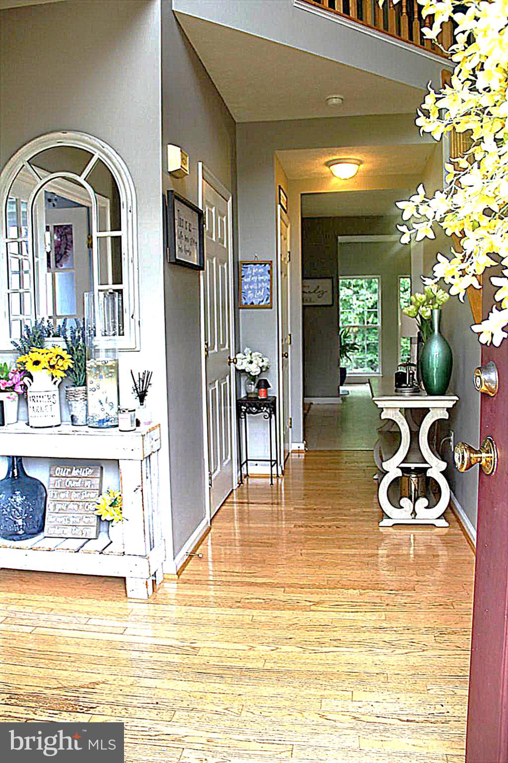 77 IRONOAK COURT