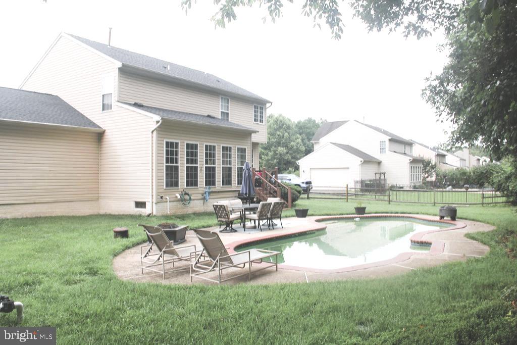 77 IRONOAK COURT