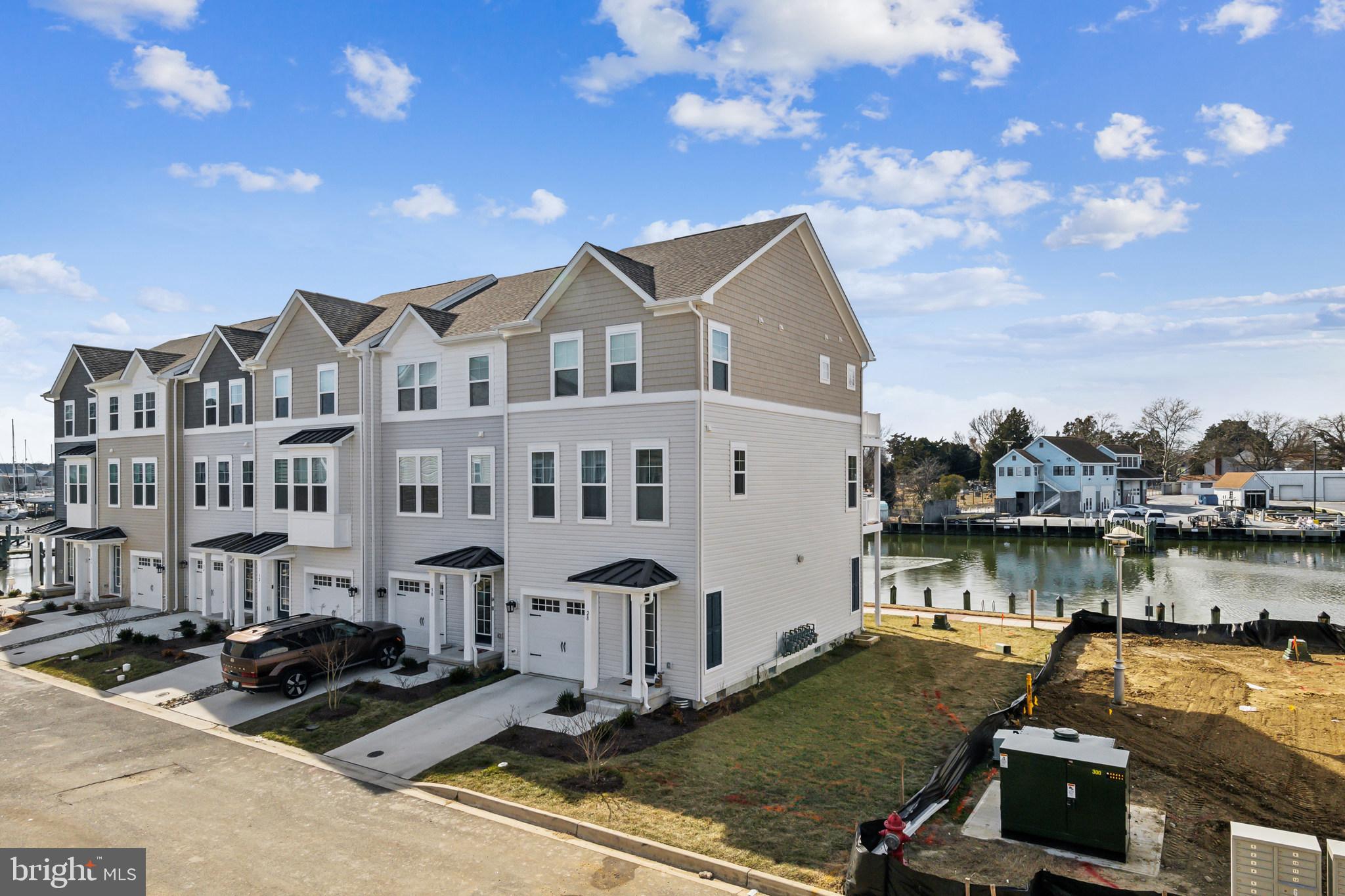 311 RIVERSIDE LANE