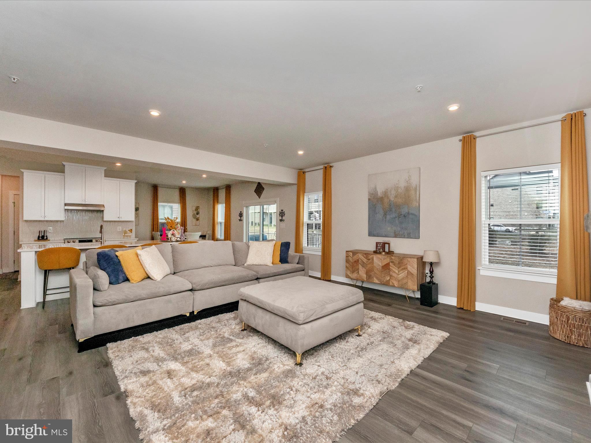 TANYARD SHORES - Residential