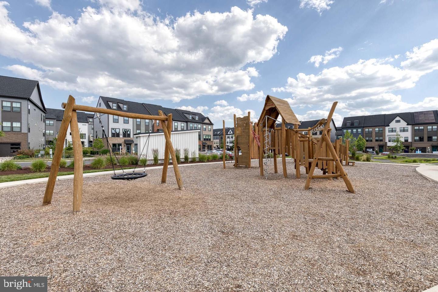 TANYARD SHORES - Residential