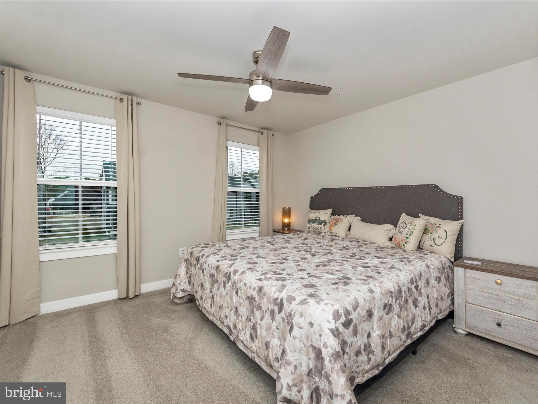 TANYARD SHORES - Residential